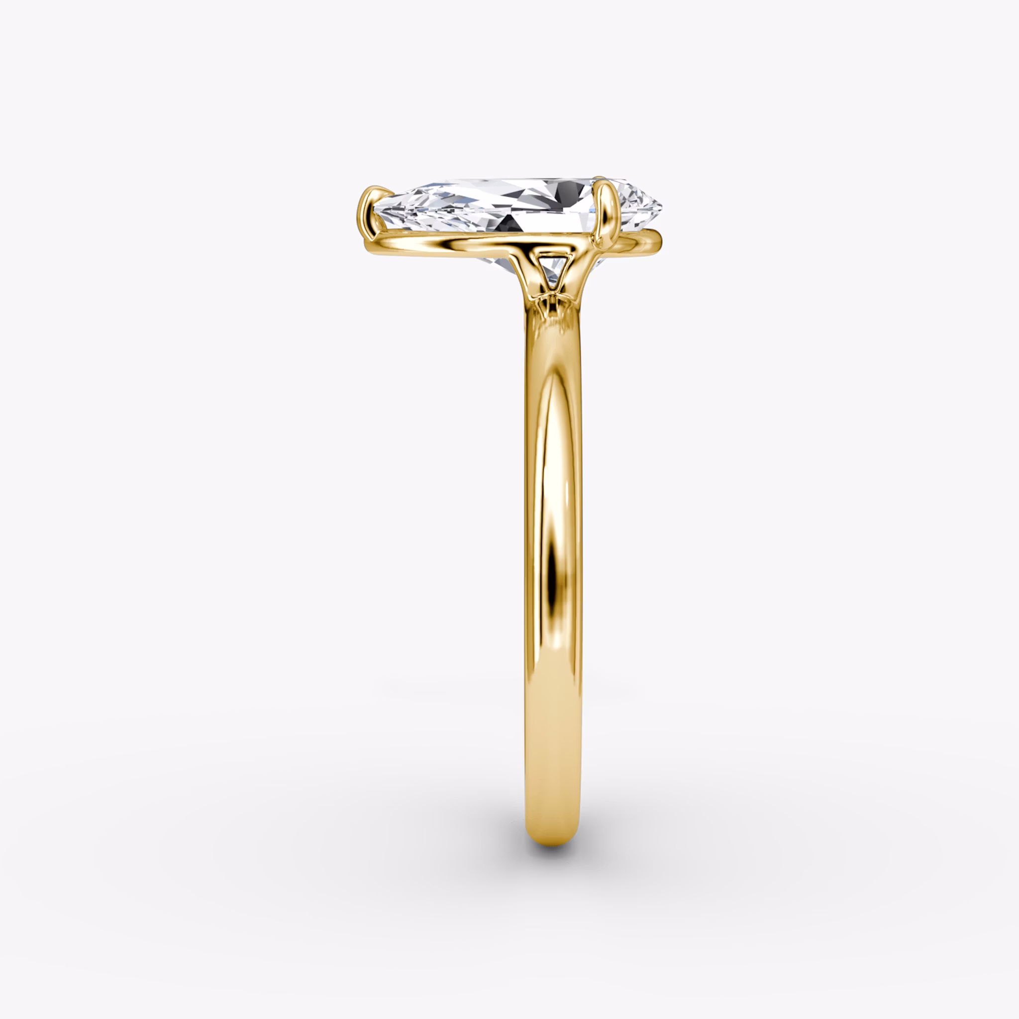The Signature | Pear | 18k | Yellow Gold | bandAccent: Plain | bandWidth: large | hiddenHalo: no | diamondOrientation: vertical | caratWeight: other