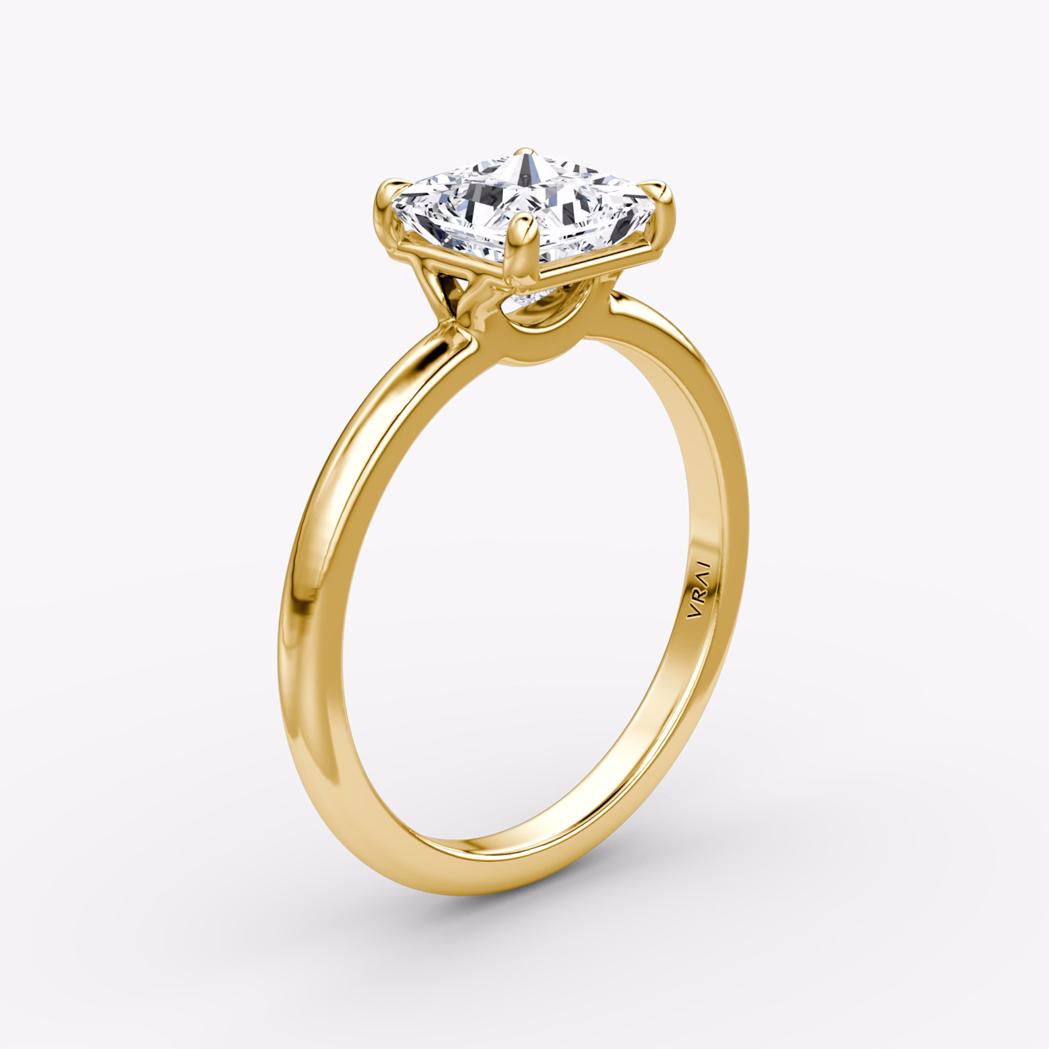 The Signature | Princess | 18k | Yellow Gold | bandAccent: Plain | bandWidth: large | hiddenHalo: no | diamondOrientation: vertical | caratWeight: other