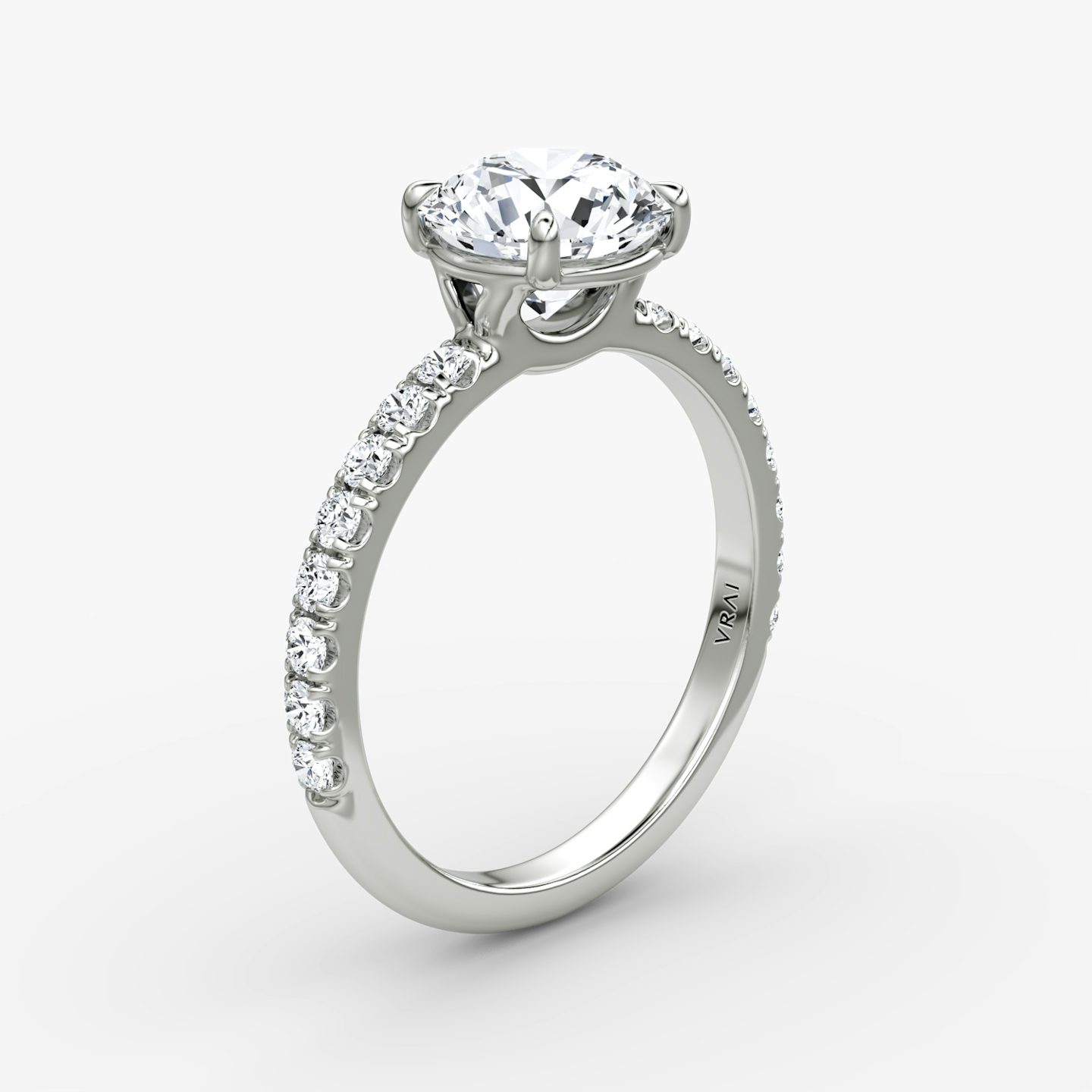 The Signature | Round Brilliant | 18k | White Gold | bandAccent: Pavé | bandWidth: large | caratWeight: 1.0ct | hiddenHalo: no | diamondOrientation: vertical