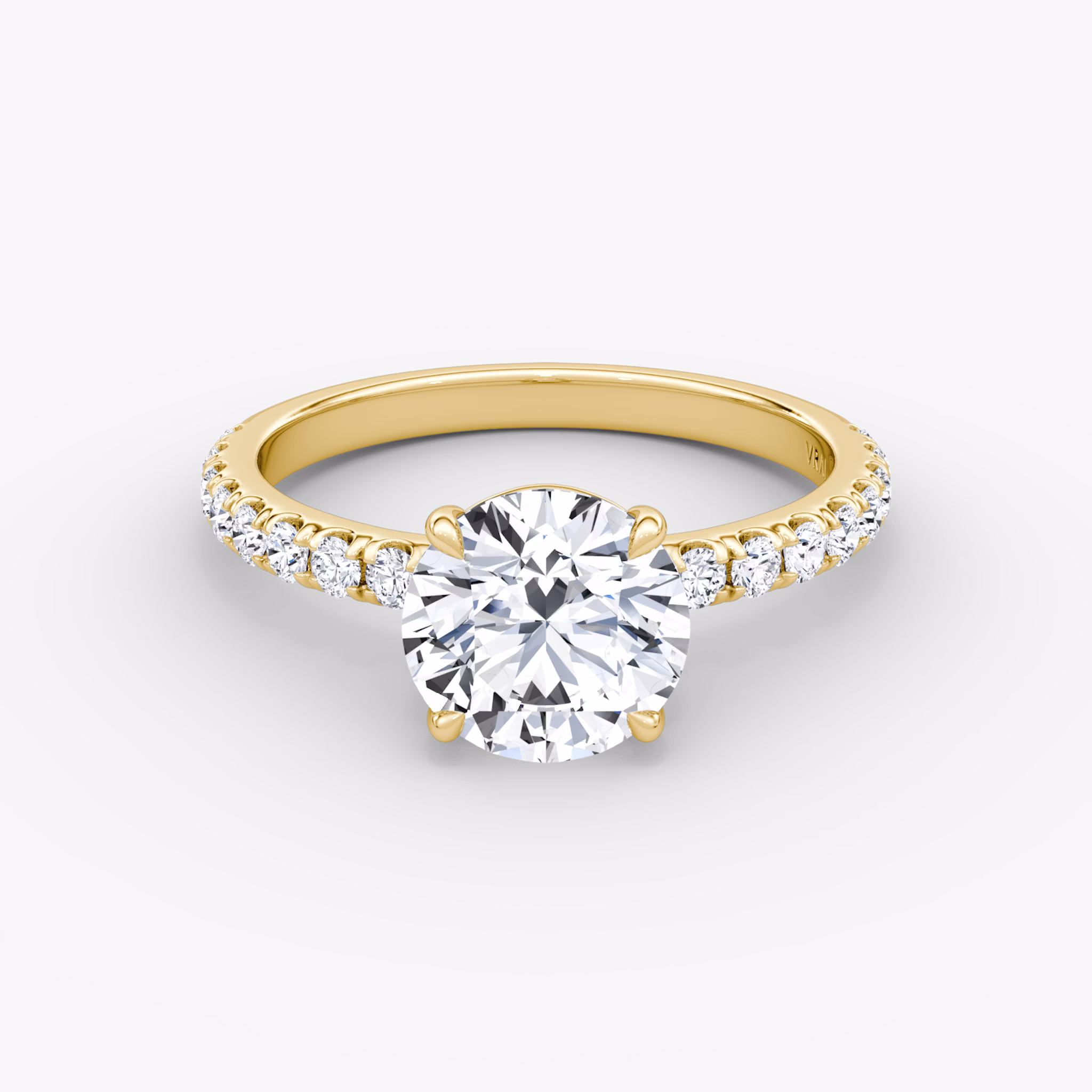 The Signature | Round Brilliant | 18k | Yellow Gold | bandAccent: Pavé | bandWidth: large | caratWeight: other | hiddenHalo: no | diamondOrientation: vertical