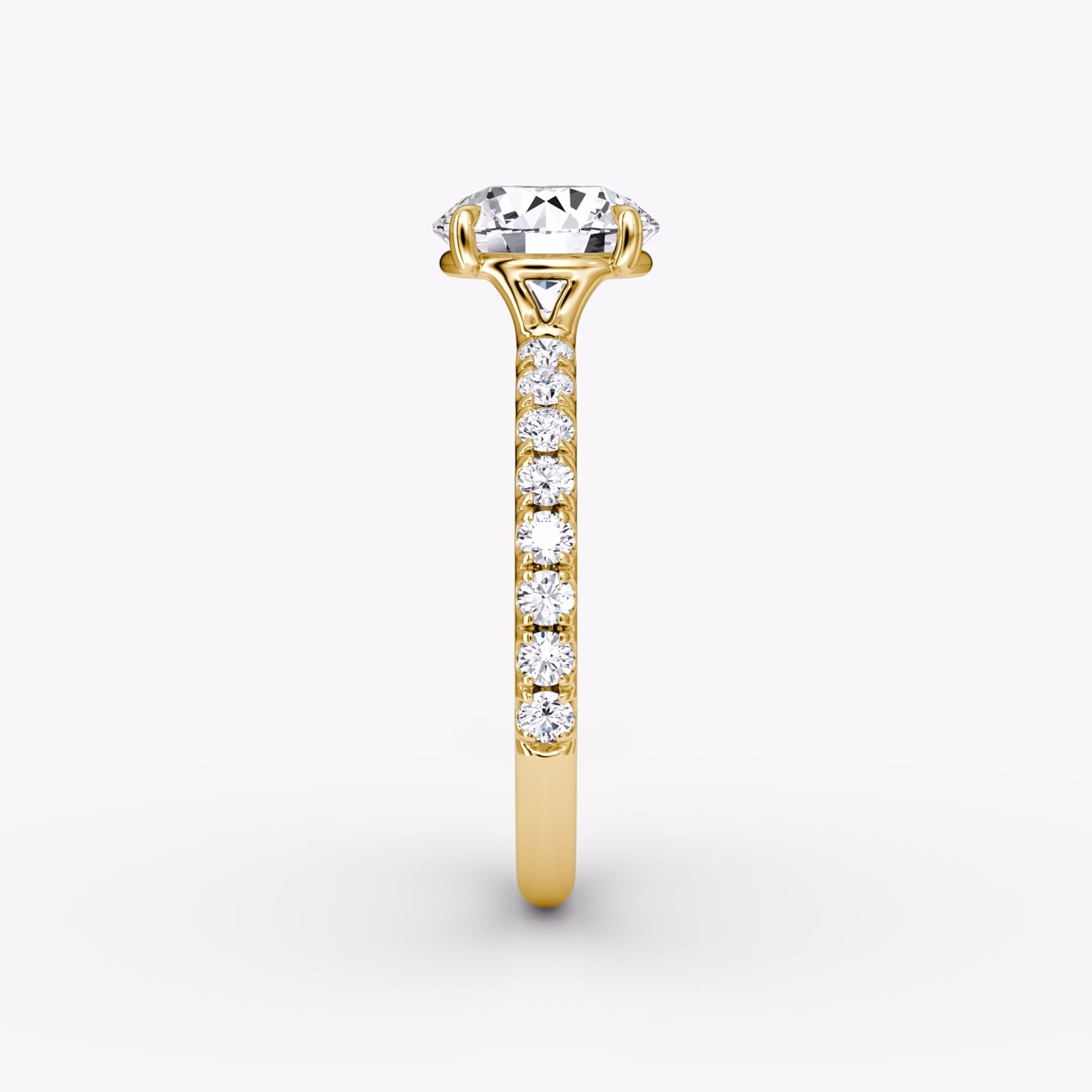 The Signature | Round Brilliant | 18k | Yellow Gold | bandAccent: Pavé | bandWidth: large | caratWeight: other | hiddenHalo: no | diamondOrientation: vertical