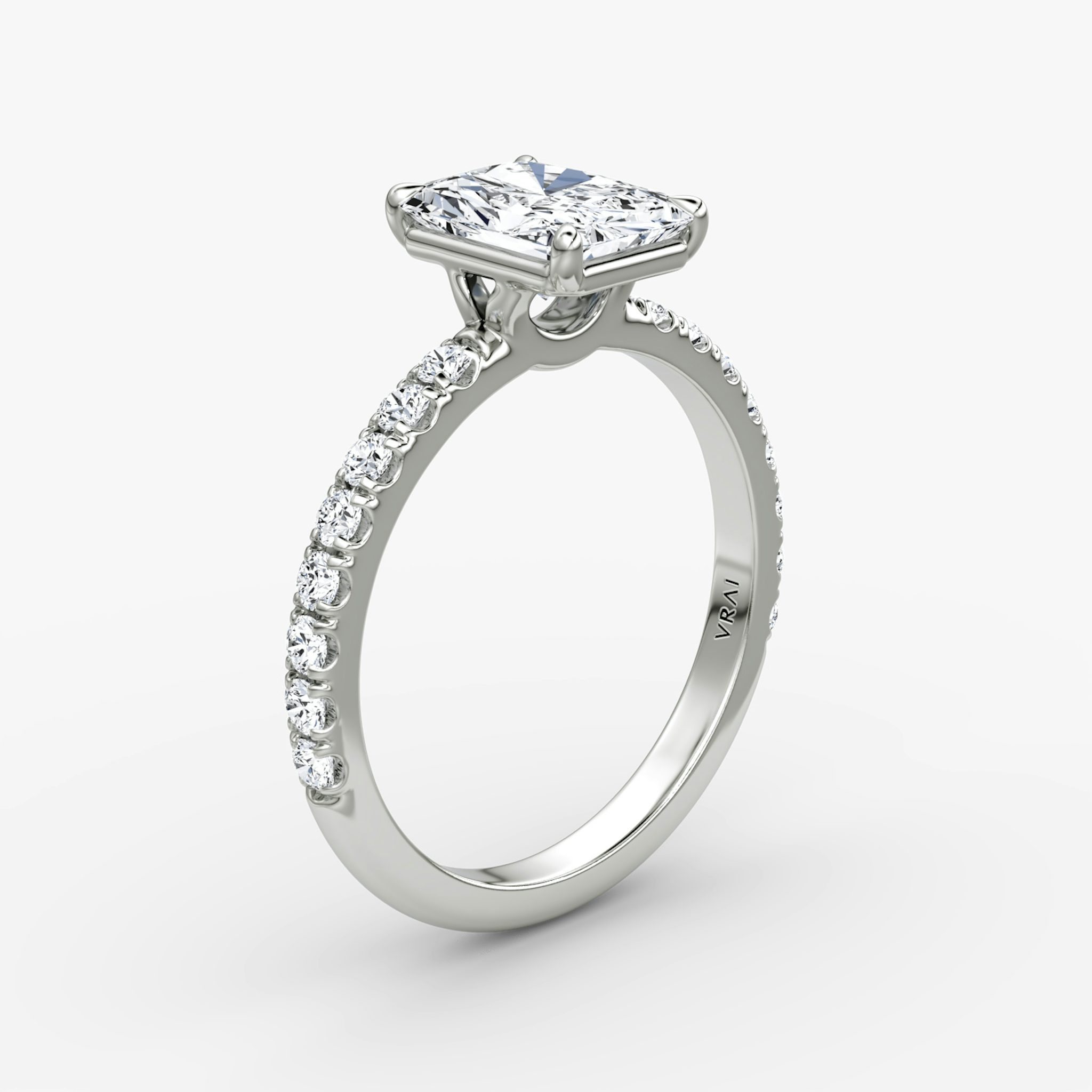 The Signature | Radiant | 18k | White Gold | bandAccent: Pavé | bandWidth: large | hiddenHalo: no | diamondOrientation: vertical | caratWeight: other