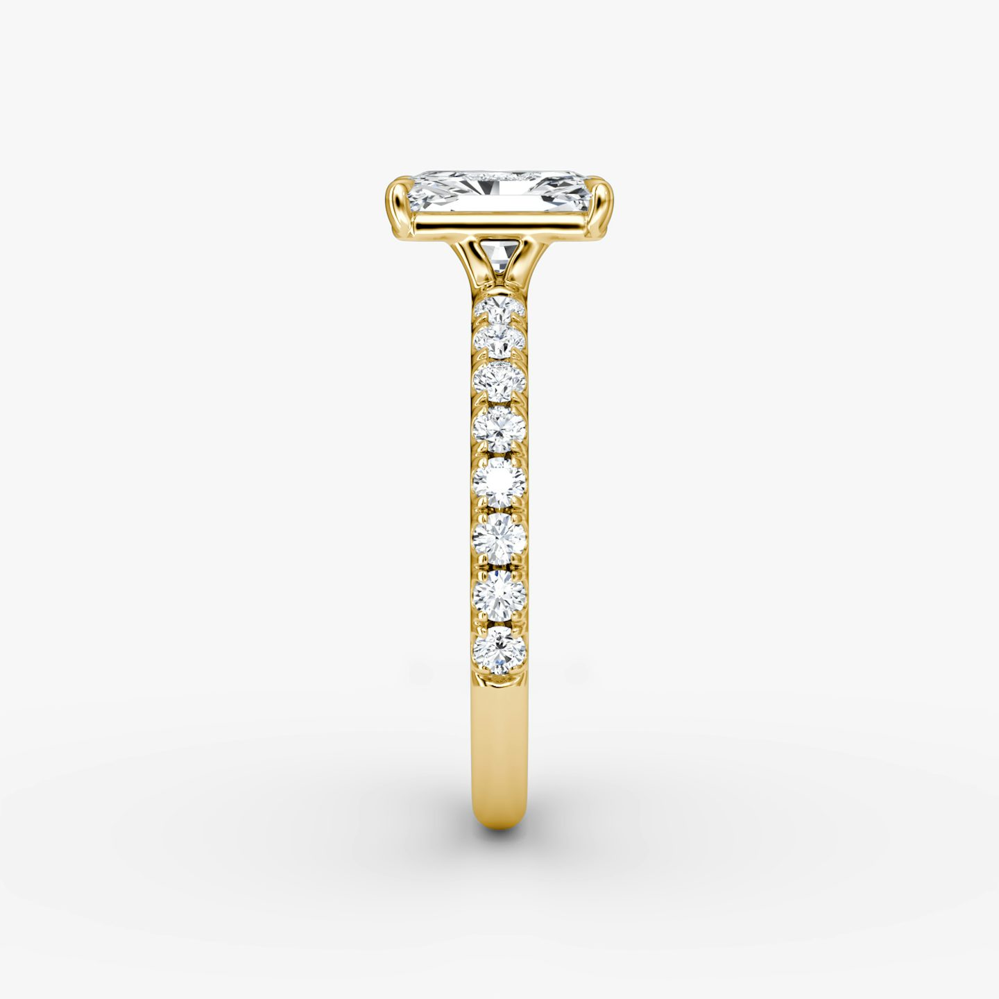 The Signature | Radiant | 18k | Yellow Gold | bandAccent: Pavé | bandWidth: large | hiddenHalo: no | diamondOrientation: vertical | caratWeight: other