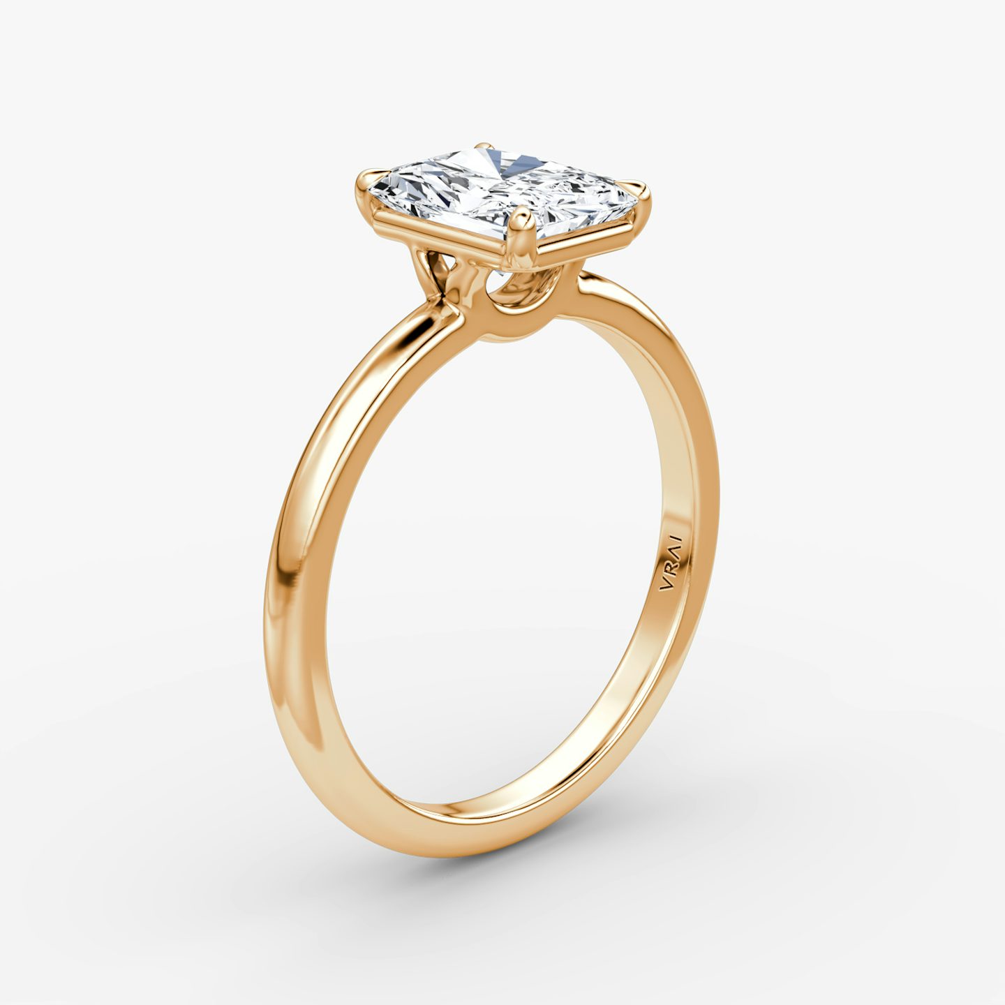 Bague de fiançailles Signature  | Radiant | 14k | Or rose | bandAccent: Simple | bandWidth: large | hiddenHalo: no | diamondOrientation: vertical | caratWeight: other