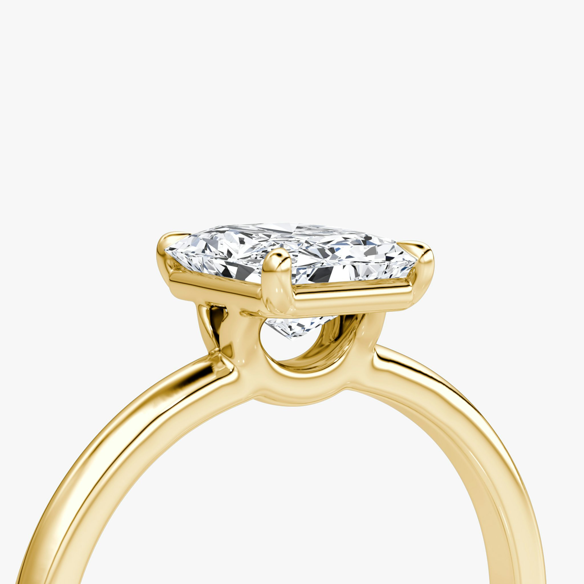 The Signature | Radiant | 18k | Yellow Gold | bandAccent: Plain | bandWidth: large | hiddenHalo: no | diamondOrientation: vertical | caratWeight: other