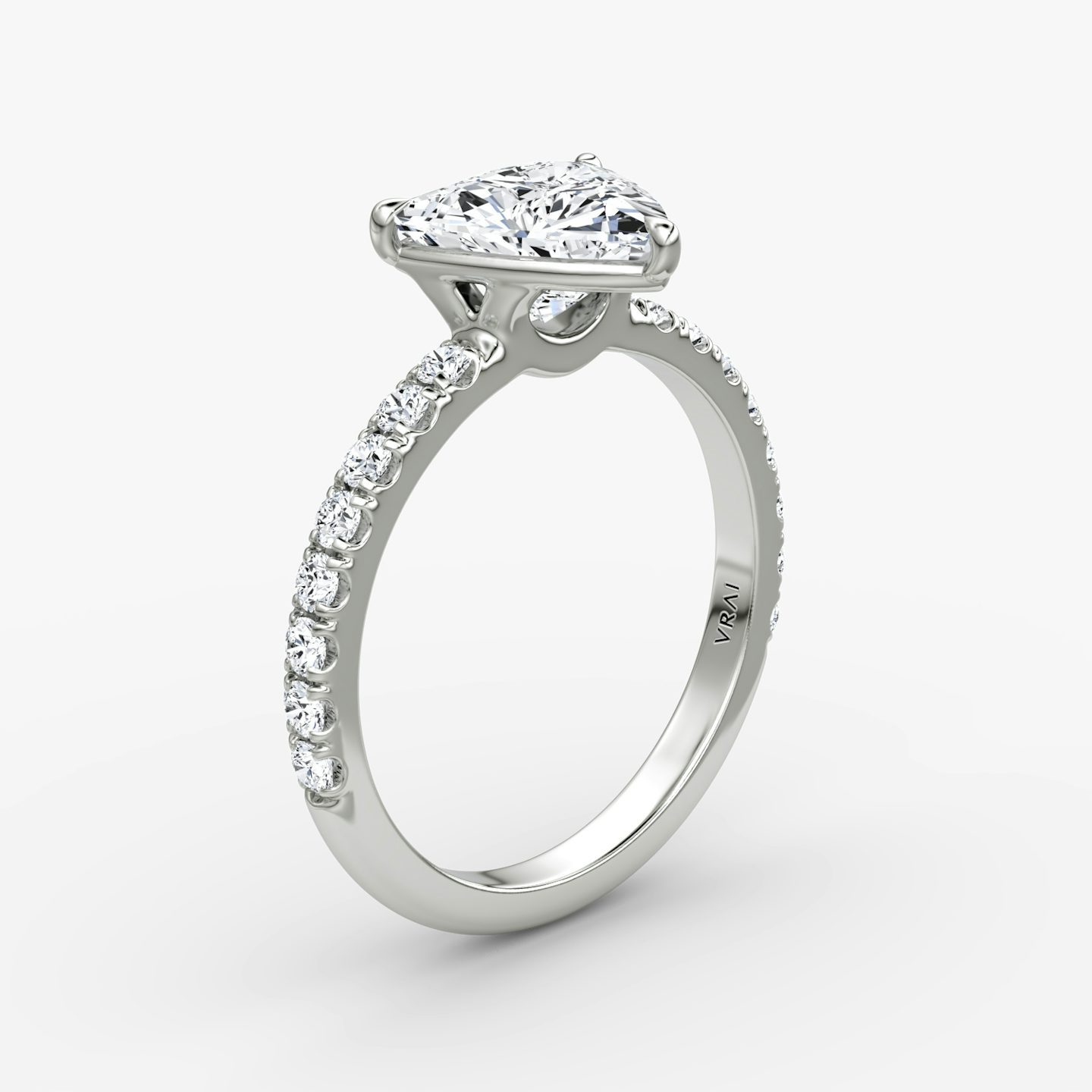 The Signature | Trillion | Platinum | bandAccent: Pavé | bandWidth: large | hiddenHalo: no | diamondOrientation: vertical | caratWeight: other