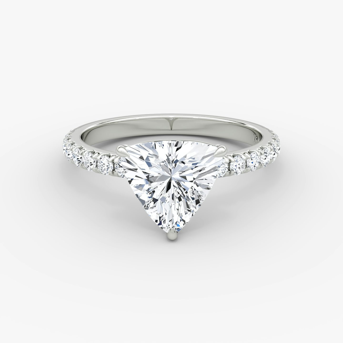 The Signature | Trillion | Platinum | bandAccent: Pavé | bandWidth: large | hiddenHalo: no | diamondOrientation: vertical | caratWeight: other