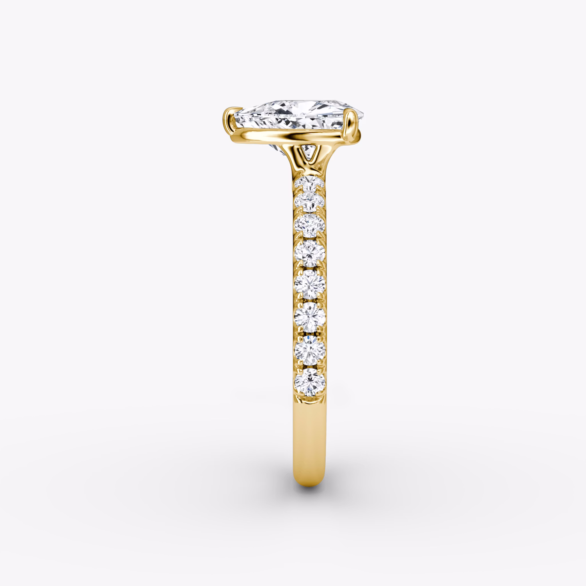The Signature | Trillion | 18k | Yellow Gold | bandAccent: Pavé | bandWidth: large | hiddenHalo: no | diamondOrientation: vertical | caratWeight: other