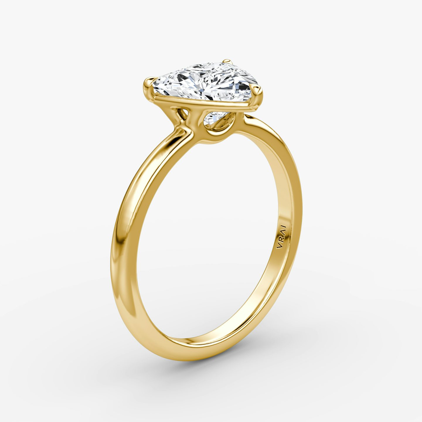 The Signature | Trillion | 18k | Yellow Gold | bandAccent: Plain | bandWidth: large | hiddenHalo: no | diamondOrientation: vertical | caratWeight: other