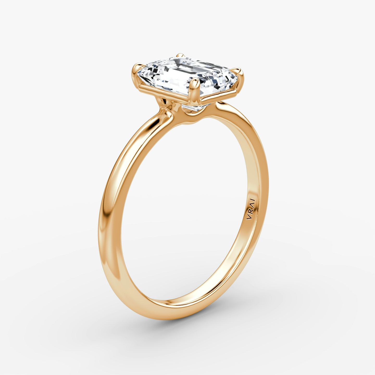 Bague de fiançailles Signature  | Émeraude | 14k | Or rose | bandAccent: Simple | bandWidth: large | hiddenHalo: no | diamondOrientation: vertical | caratWeight: other