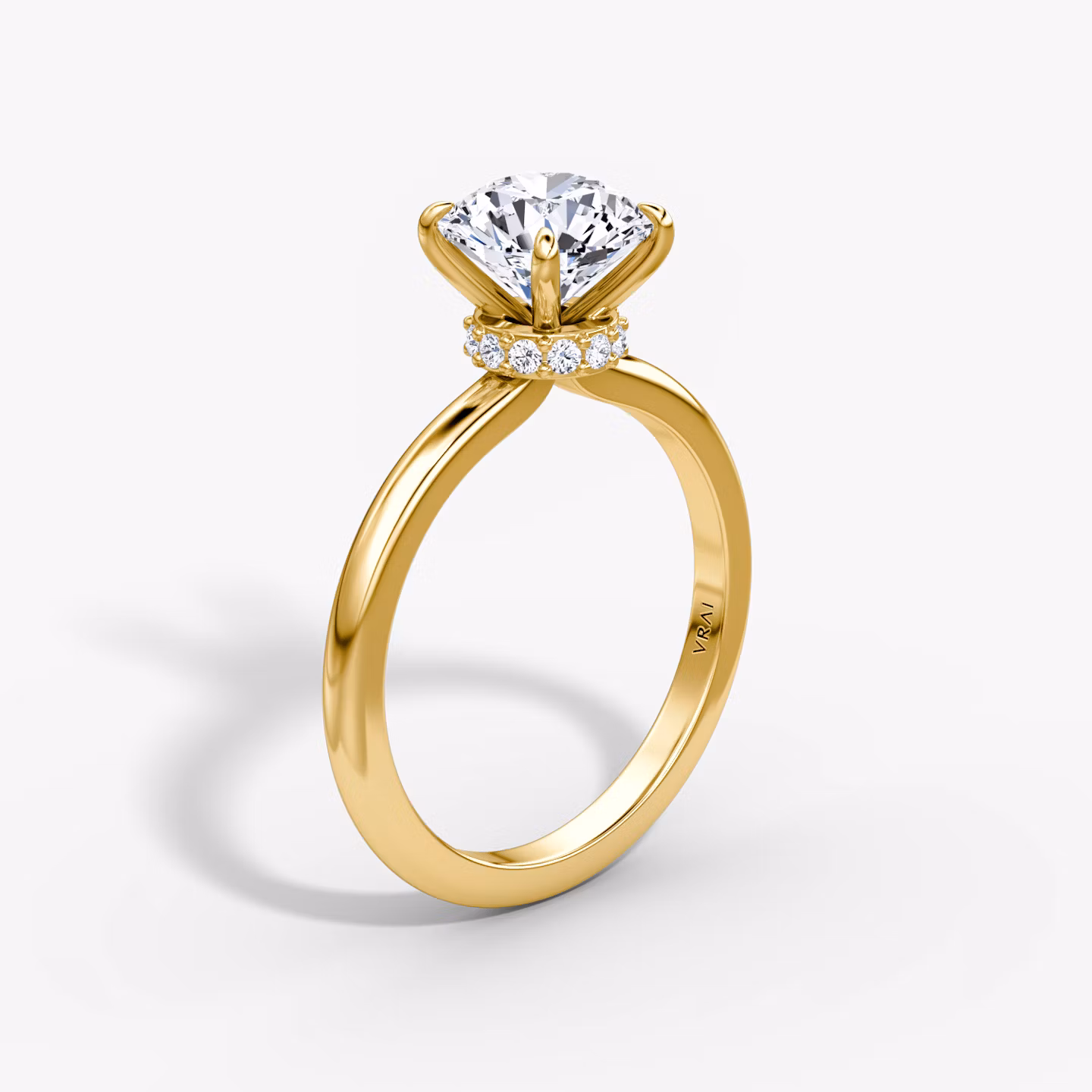 The Veiled Halo Round Brilliant | Yellow Gold