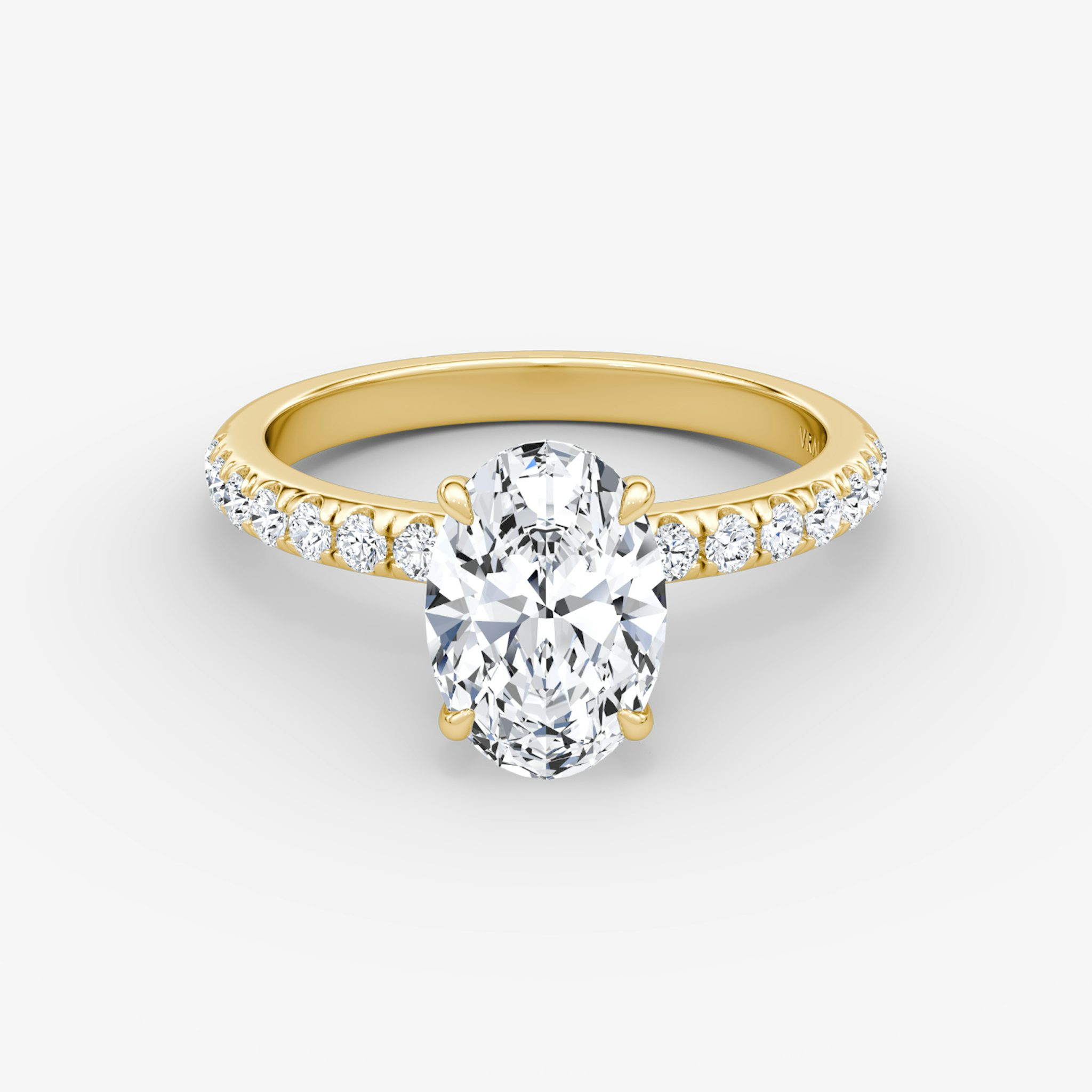 The Veiled Halo | Oval | 18k | Yellow Gold | bandAccent: Pavé | diamondOrientation: vertical | caratWeight: other