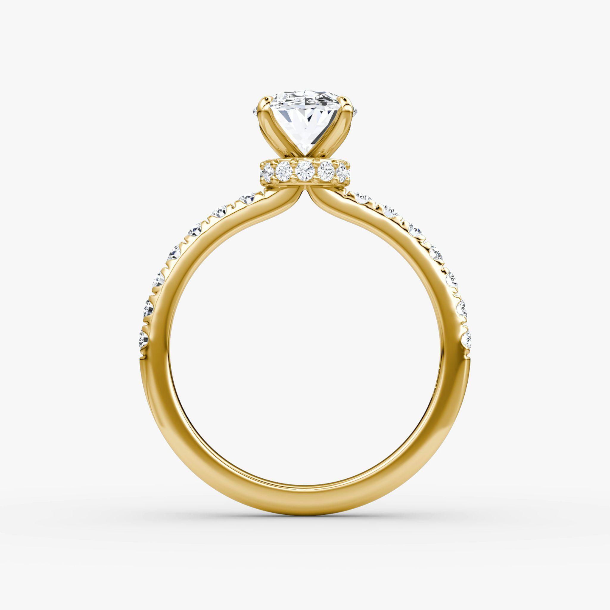 The Veiled Halo | Oval | 18k | Yellow Gold | bandAccent: Pavé | diamondOrientation: vertical | caratWeight: other