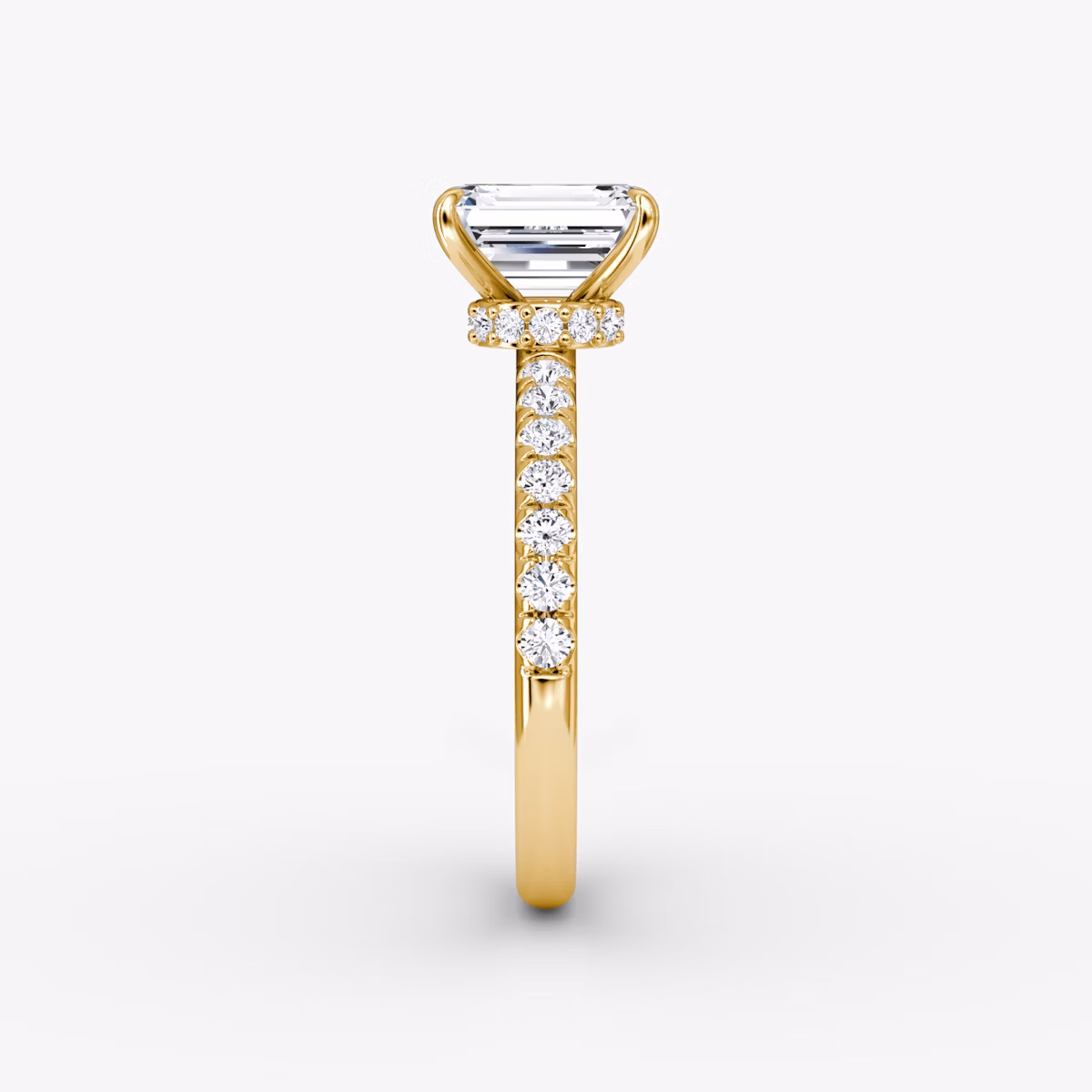 The Veiled Halo | Emerald | 18k | Yellow Gold | bandAccent: Pavé | diamondOrientation: vertical | caratWeight: other