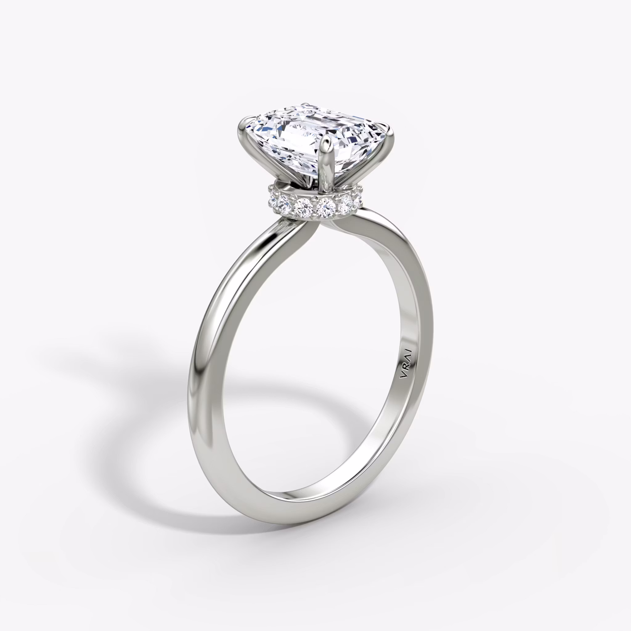 The Veiled Halo Emerald | White Gold