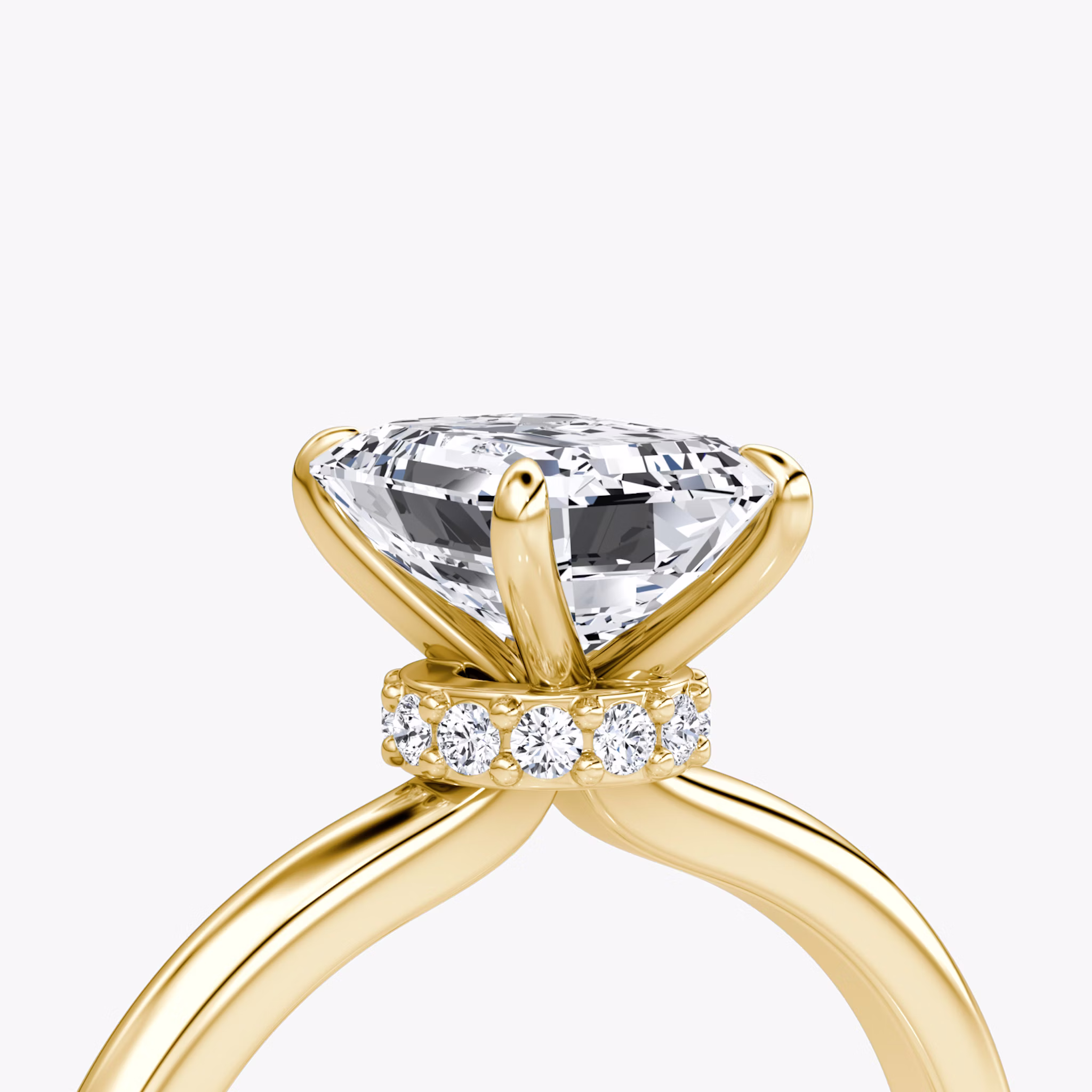 The Veiled Halo | Emerald | 18k | Yellow Gold | bandAccent: Plain | diamondOrientation: vertical | caratWeight: other