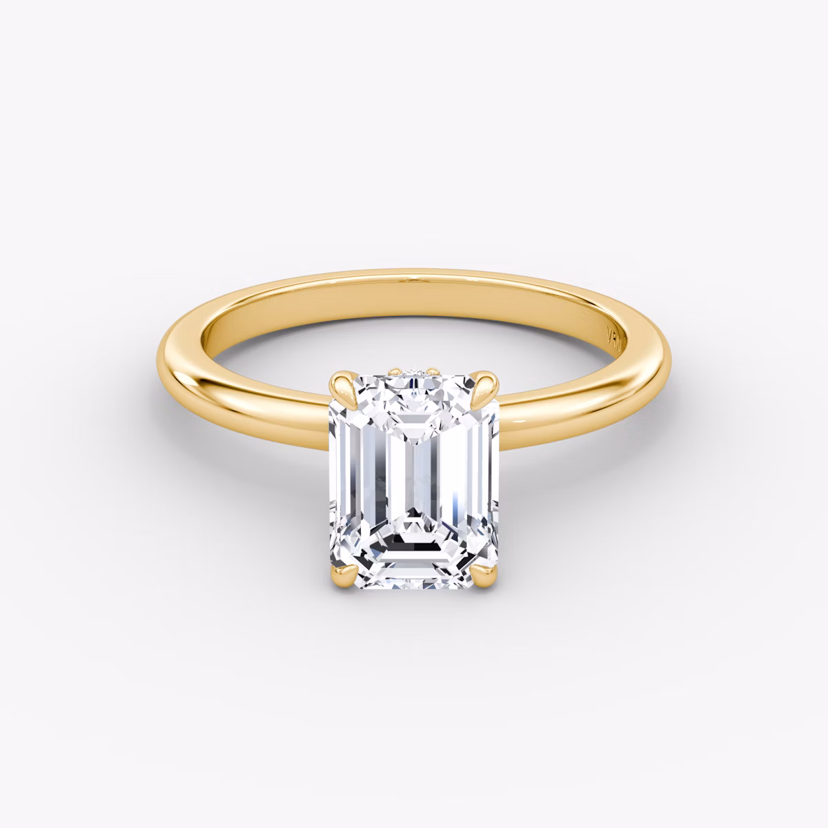The Veiled Halo | Emerald | 18k | Yellow Gold | bandAccent: Plain | diamondOrientation: vertical | caratWeight: other
