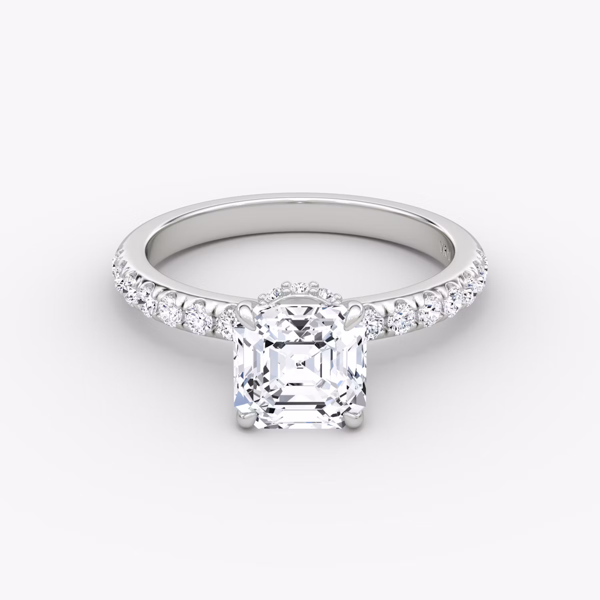 Anillo de compromiso Veiled Halo | Asscher | Platino | bandAccent: Pavé | diamondOrientation: vertical | caratWeight: other