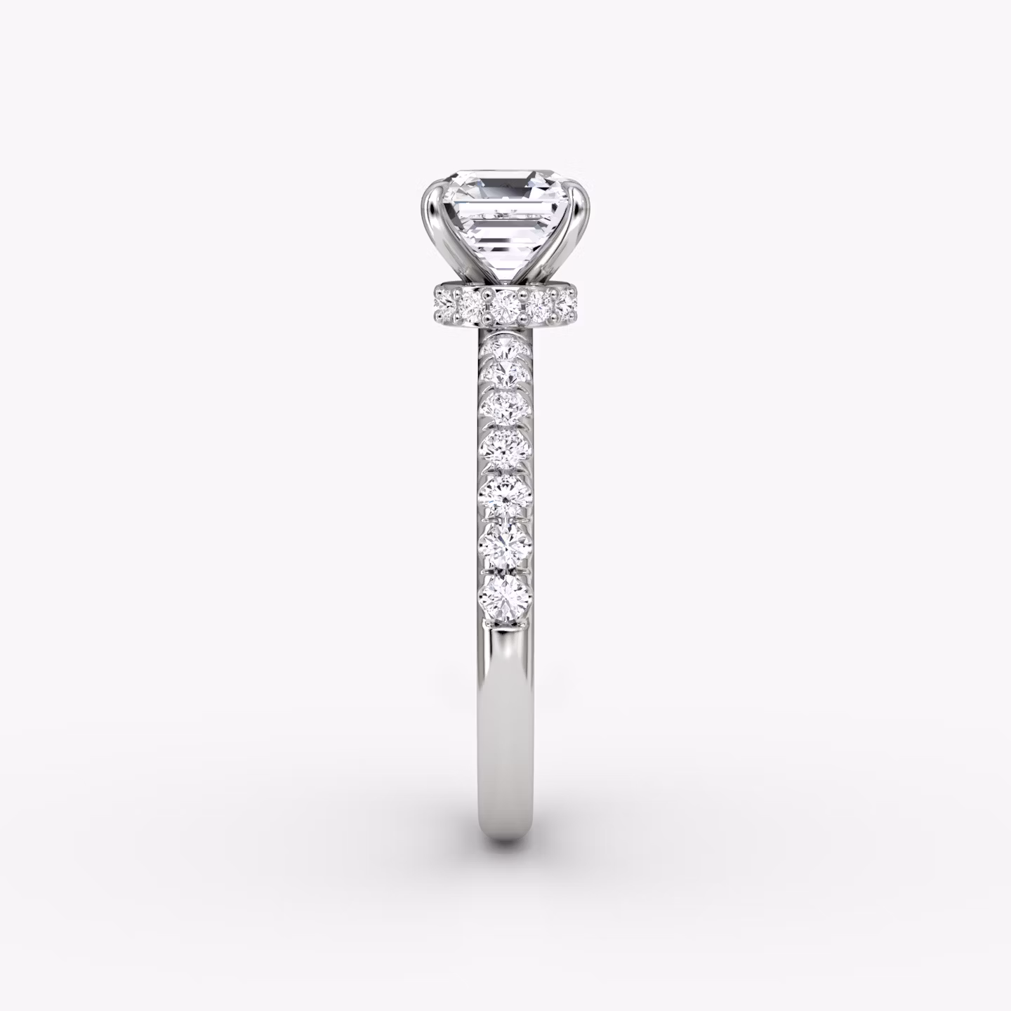 Veiled Halo | Asscher | Platin | bandAccent: Mit Pavé-Besatz | diamondOrientation: vertical | caratWeight: other