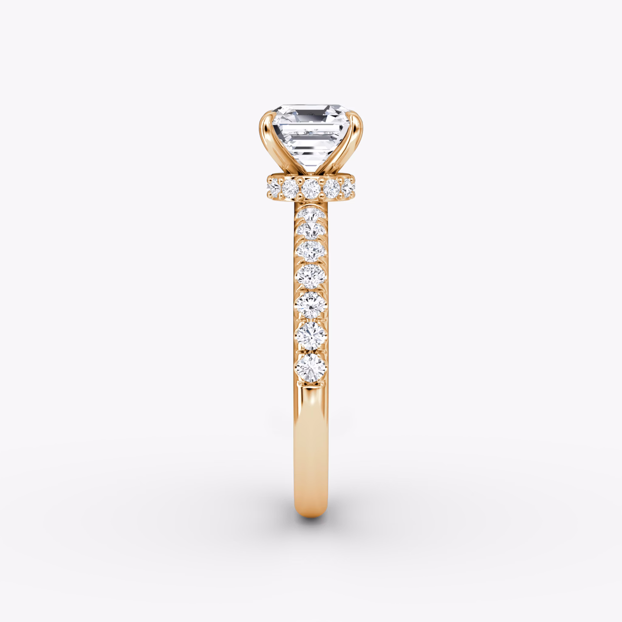 Veiled Halo | Asscher | 14k | Roségold | bandAccent: Mit Pavé-Besatz | diamondOrientation: vertical | caratWeight: other
