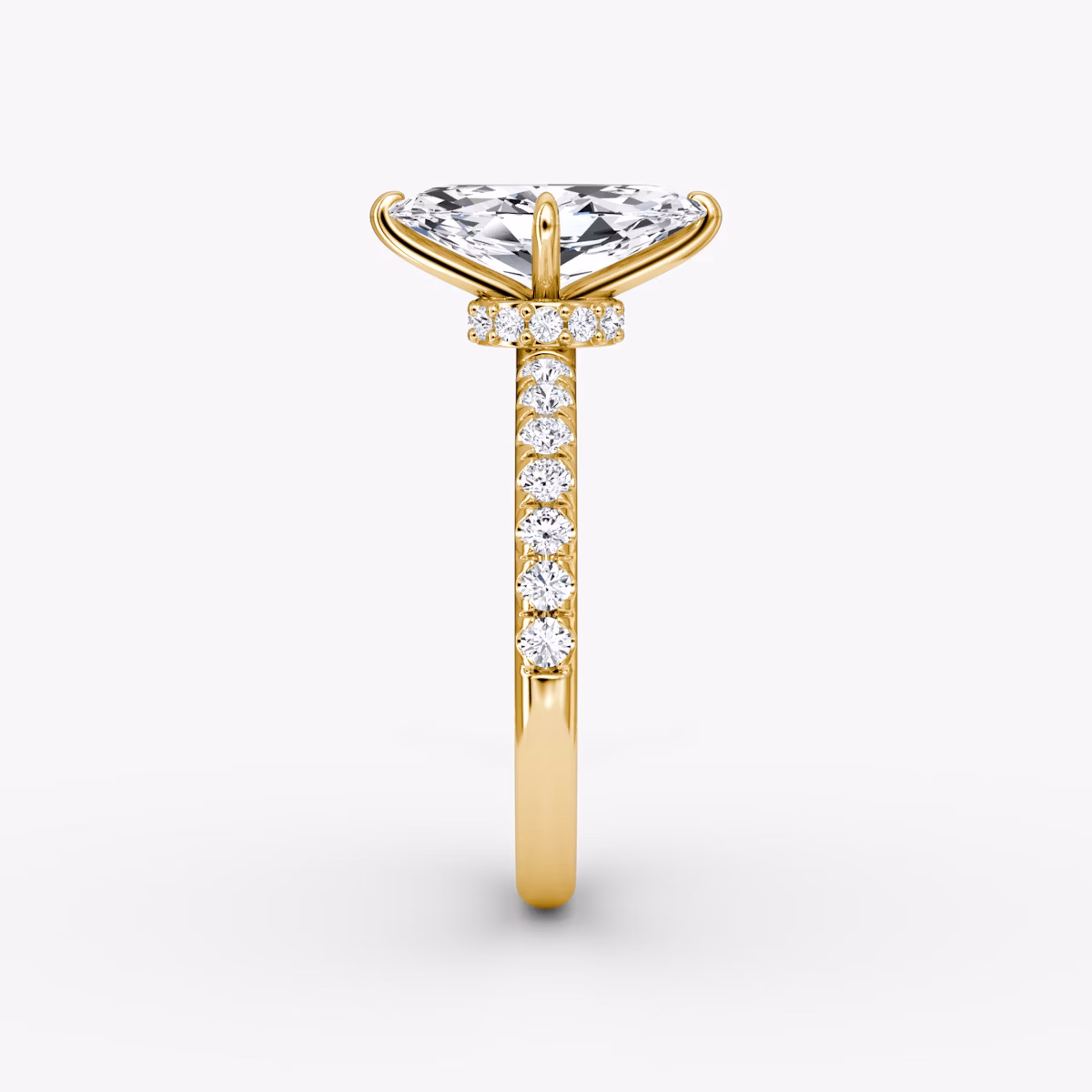The Veiled Halo | Marquise | 18k | Yellow Gold | bandAccent: Pavé | diamondOrientation: vertical | caratWeight: other