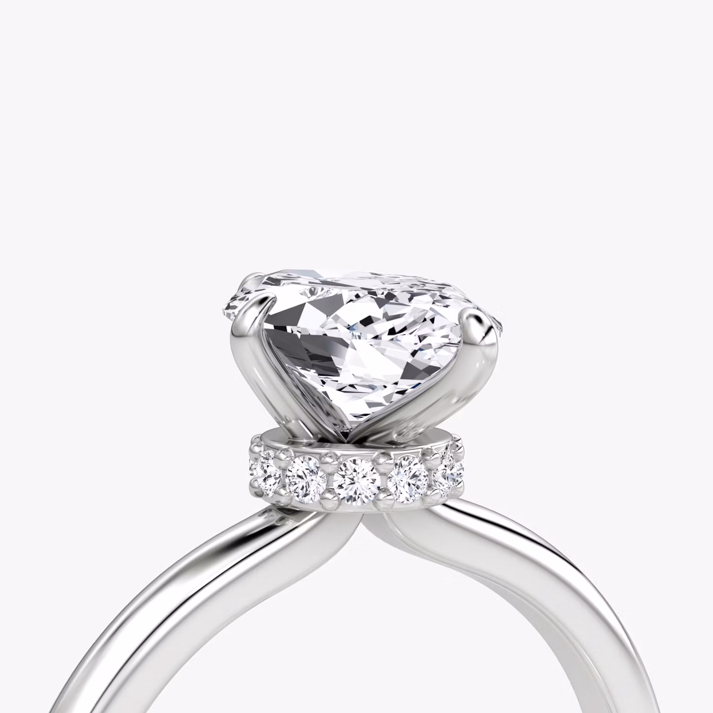 Anillo de compromiso Veiled Halo | Marquise | 18k | Oro blanco | bandAccent: Simple | diamondOrientation: vertical | caratWeight: other