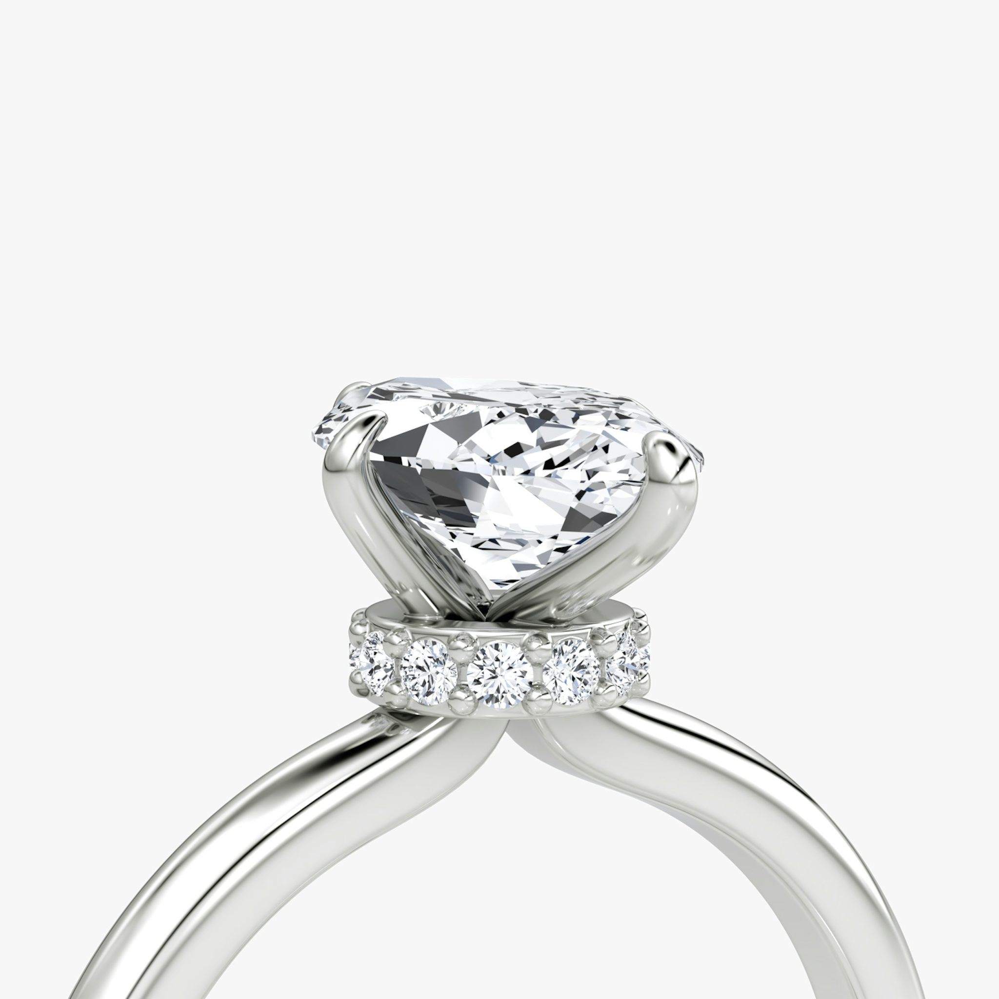 The Veiled Halo | Marquise | 18k | White Gold | bandAccent: Plain | diamondOrientation: vertical | caratWeight: other