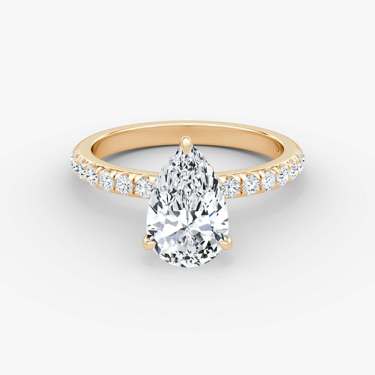 Anillo de compromiso Veiled Halo | Pera | 14k | Oro rosa | bandAccent: Pavé | diamondOrientation: vertical | caratWeight: other