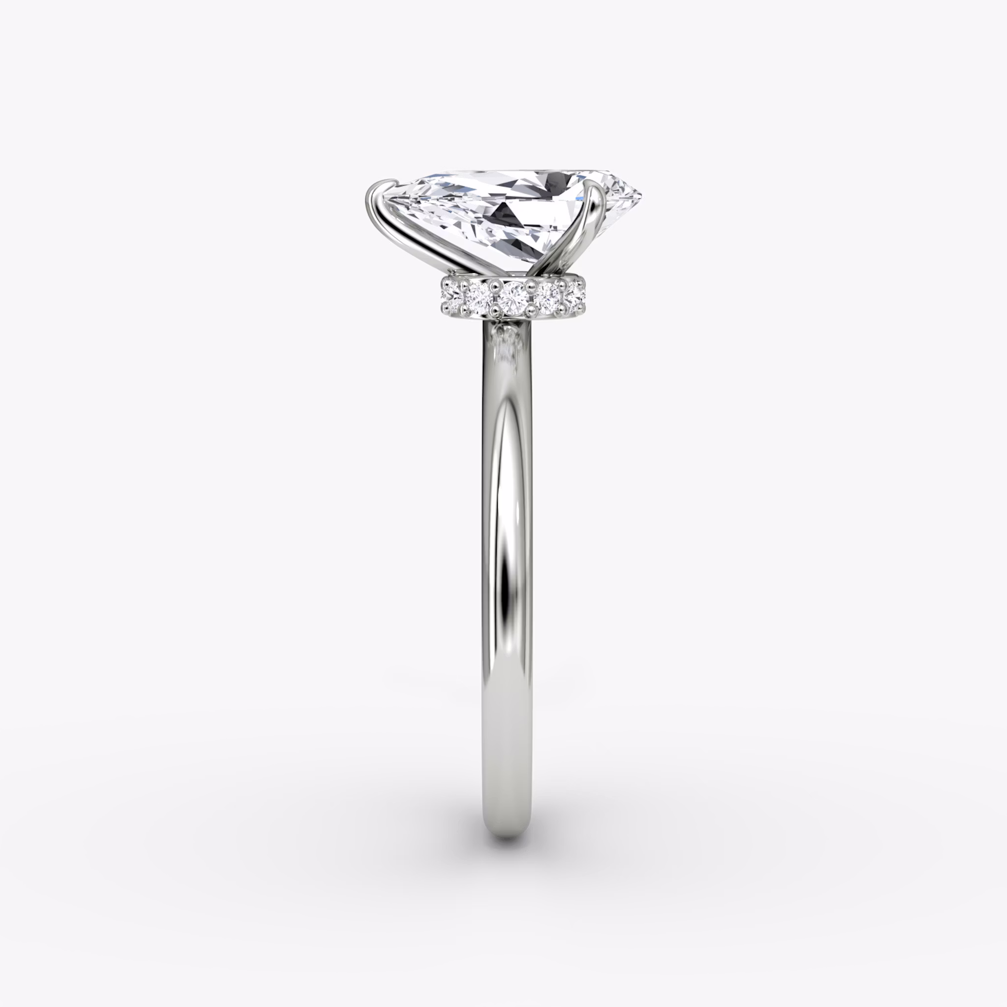 The Veiled Halo | Pear | 18k | White Gold | bandAccent: Plain | diamondOrientation: vertical | caratWeight: other