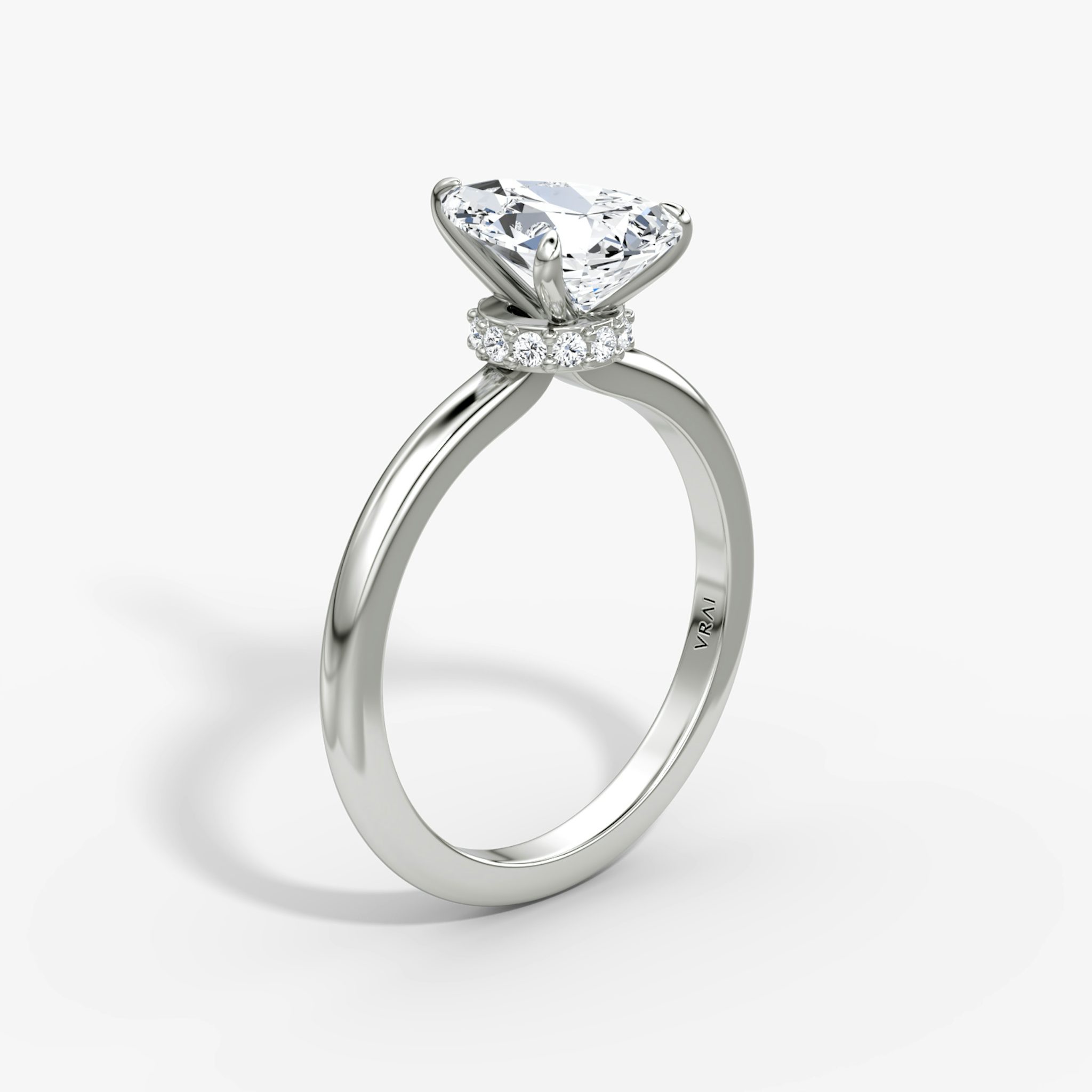 The Veiled Halo | Pear | 18k | White Gold | bandAccent: Plain | diamondOrientation: vertical | caratWeight: other