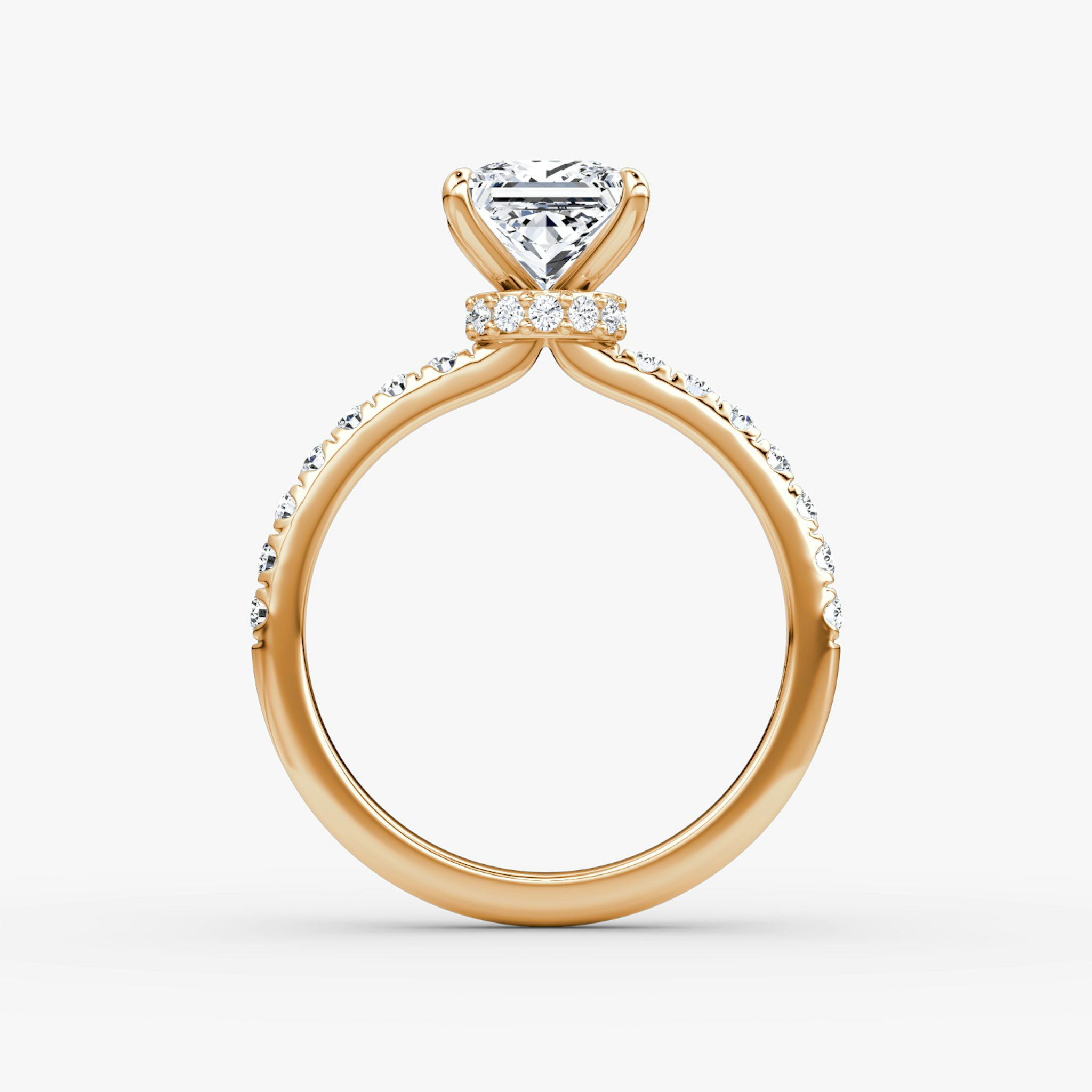 Veiled Halo | Princess | 14k | Roségold | bandAccent: Mit Pavé-Besatz | diamondOrientation: vertical | caratWeight: other