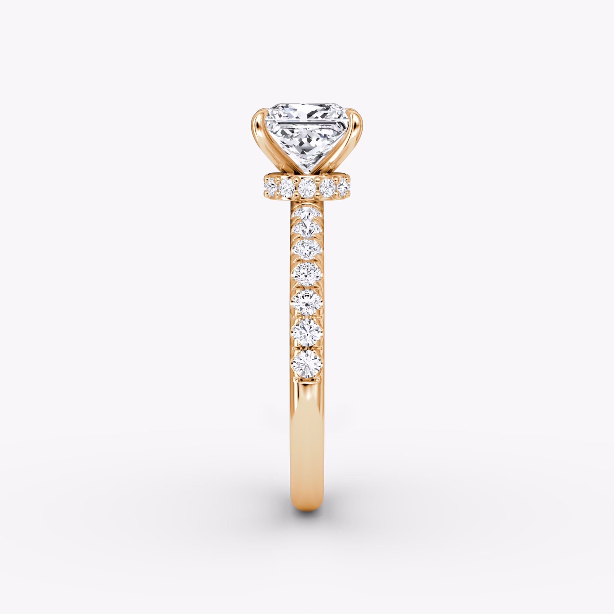 Veiled Halo | Princess | 14k | Roségold | bandAccent: Mit Pavé-Besatz | diamondOrientation: vertical | caratWeight: other