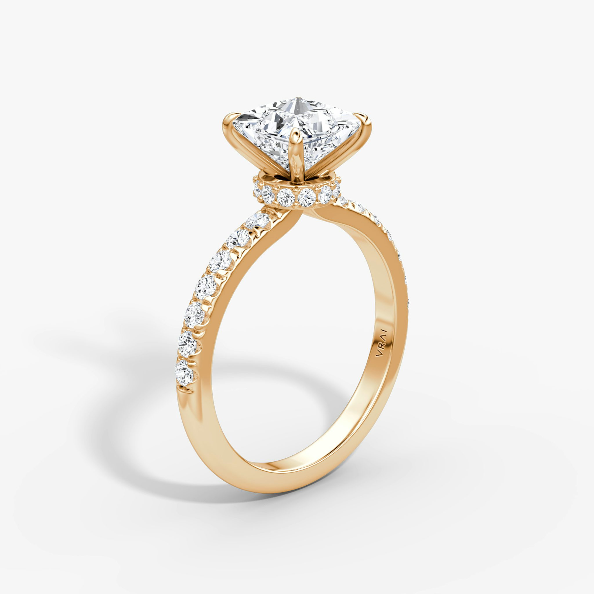 Veiled Halo | Princess | 14k | Roségold | bandAccent: Mit Pavé-Besatz | diamondOrientation: vertical | caratWeight: other