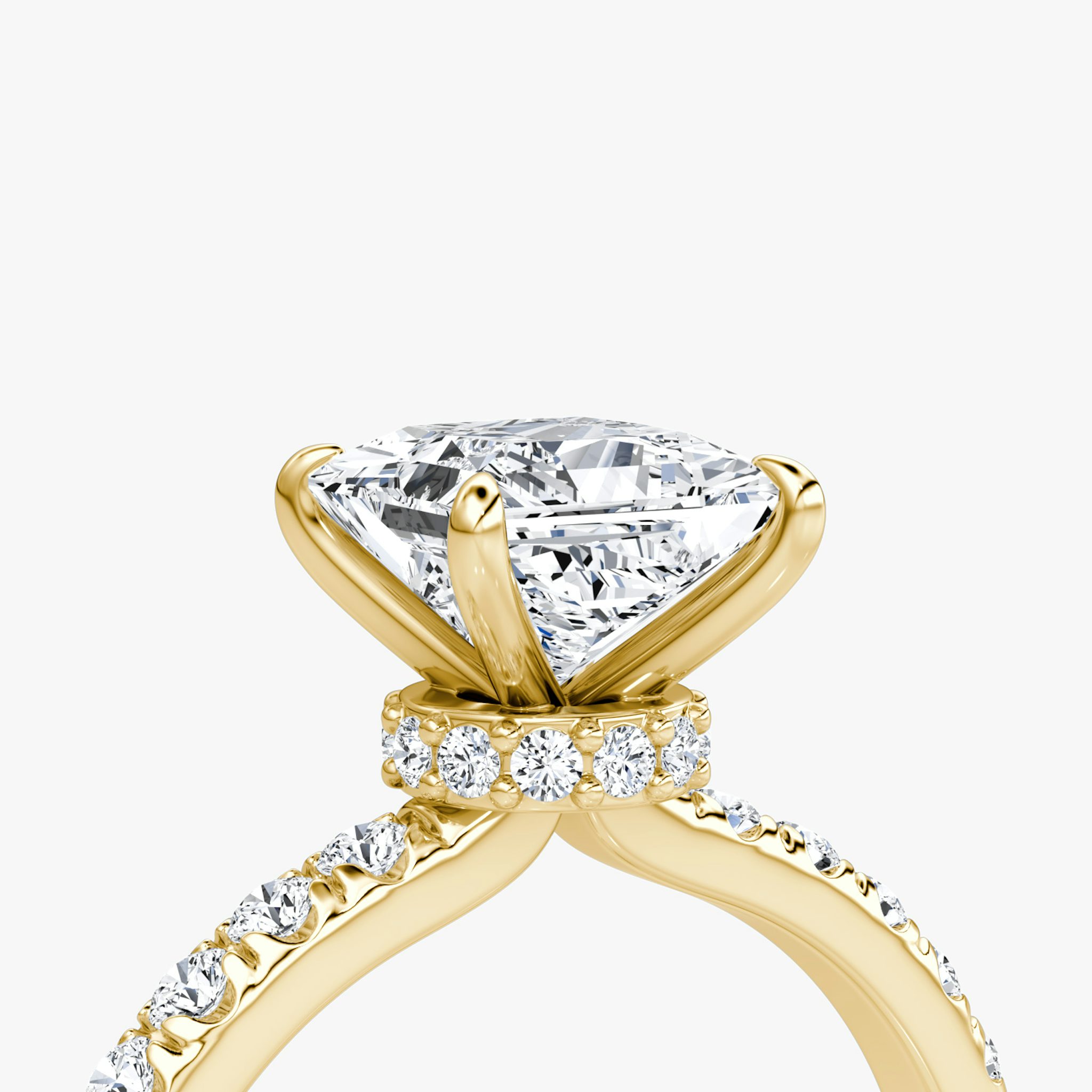 The Veiled Halo | Princess | 18k | Yellow Gold | bandAccent: Pavé | diamondOrientation: vertical | caratWeight: other