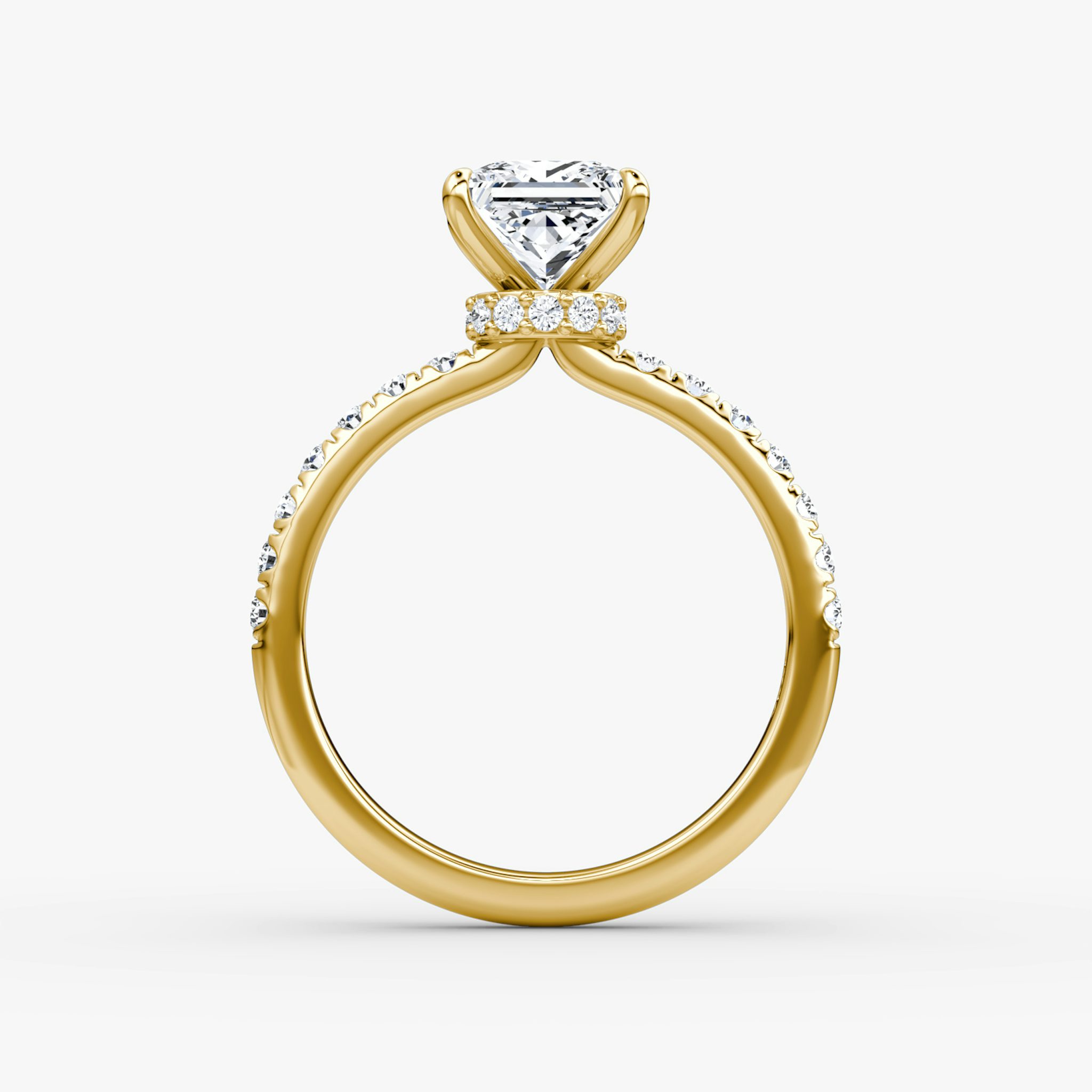 The Veiled Halo | Princess | 18k | Yellow Gold | bandAccent: Pavé | diamondOrientation: vertical | caratWeight: other