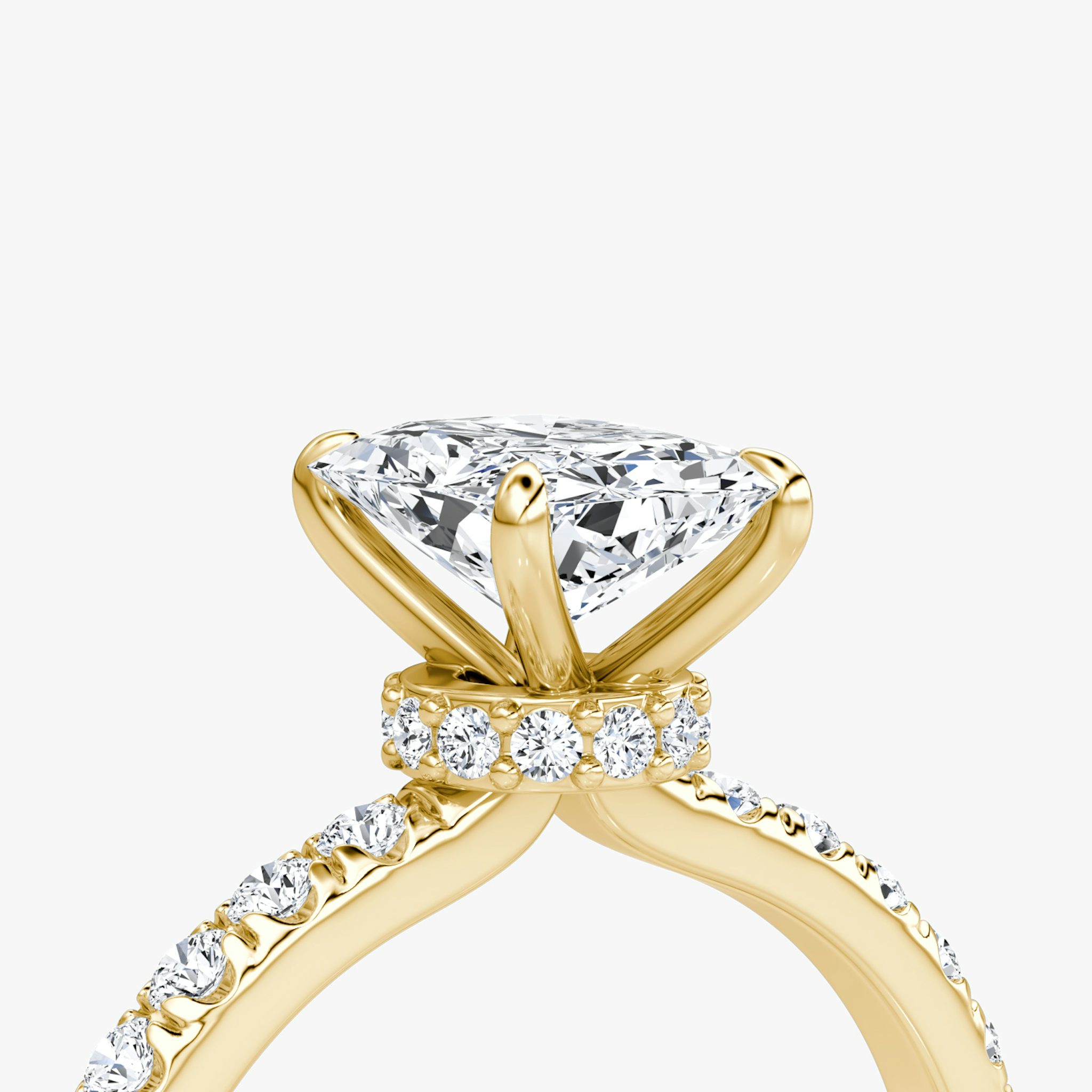 The Veiled Halo | Radiant | 18k | Yellow Gold | bandAccent: Pavé | diamondOrientation: vertical | caratWeight: other