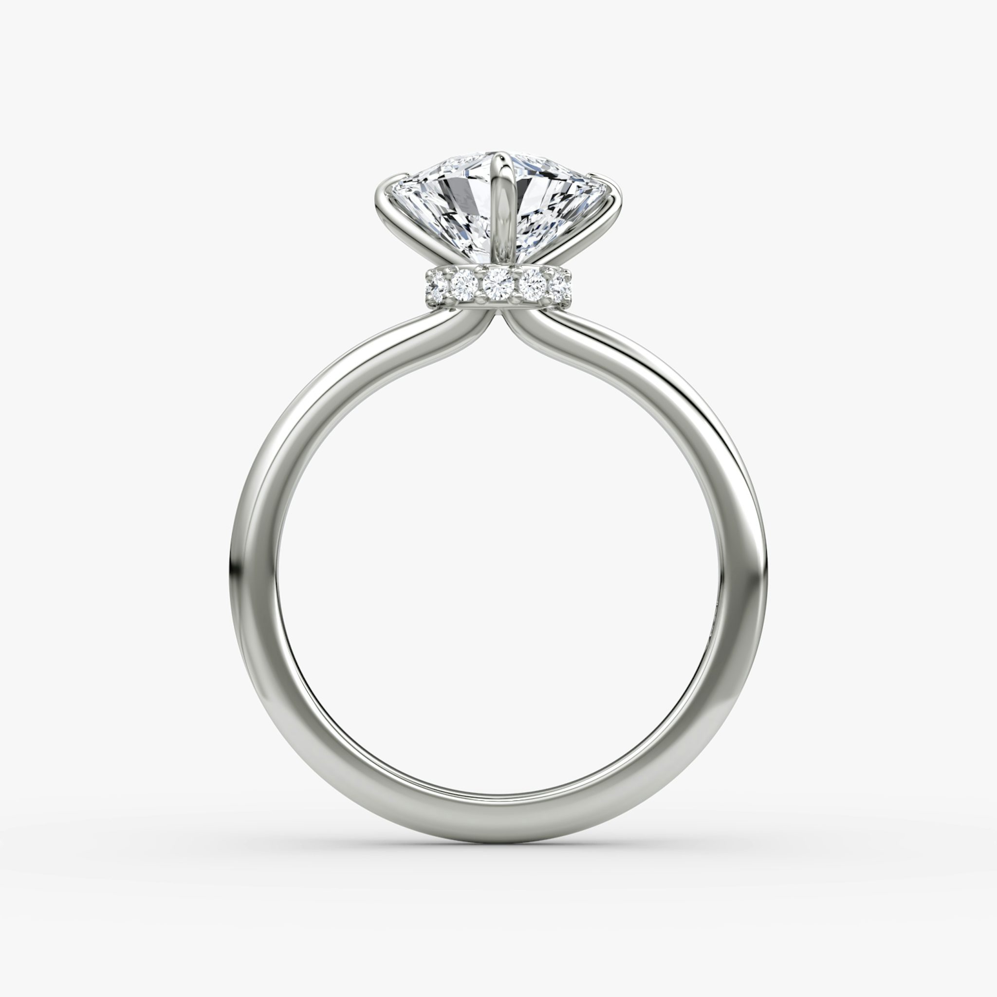The Veiled Halo | Trillion | 18k | White Gold | bandAccent: Plain | diamondOrientation: vertical | caratWeight: other