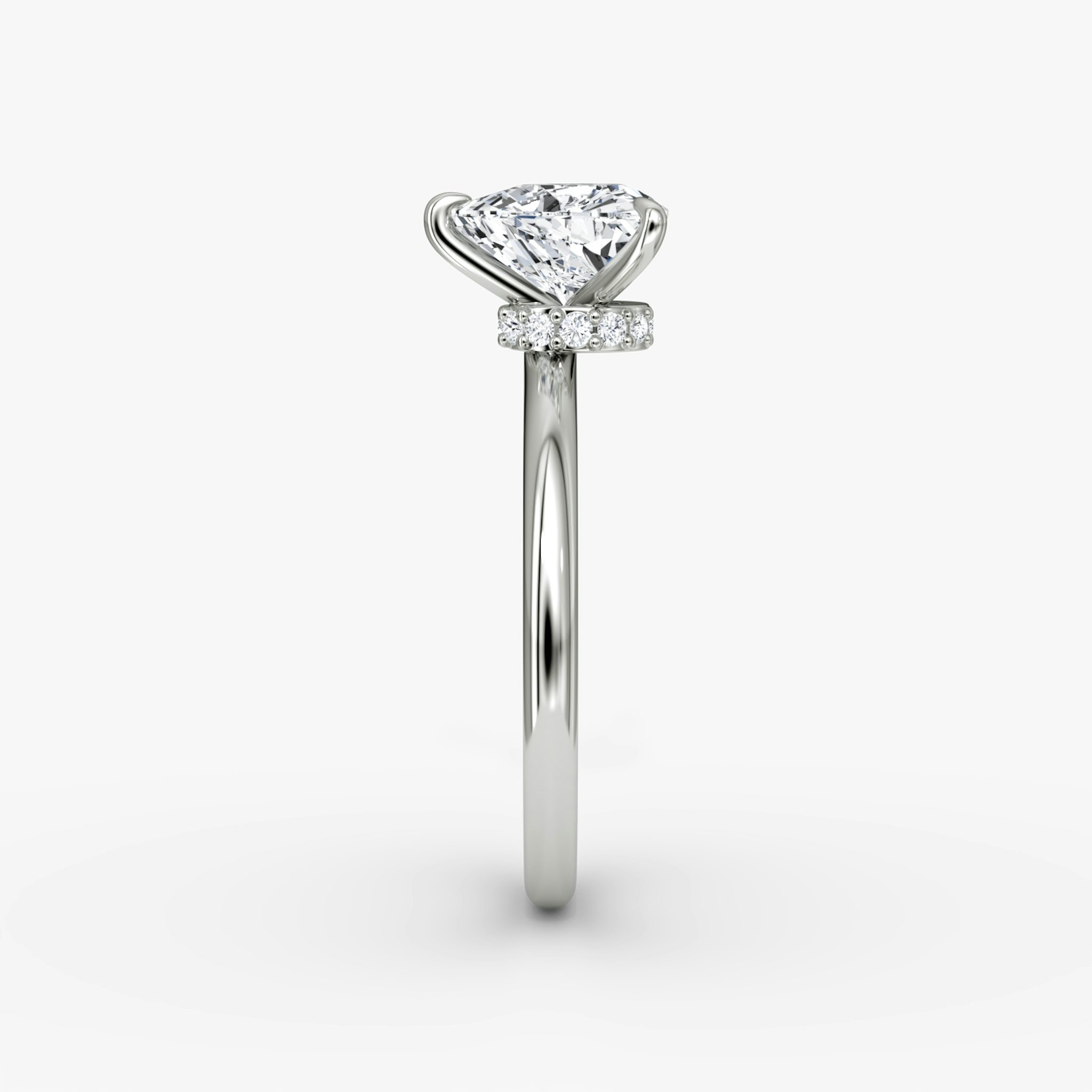 The Veiled Halo | Trillion | 18k | White Gold | bandAccent: Plain | diamondOrientation: vertical | caratWeight: other