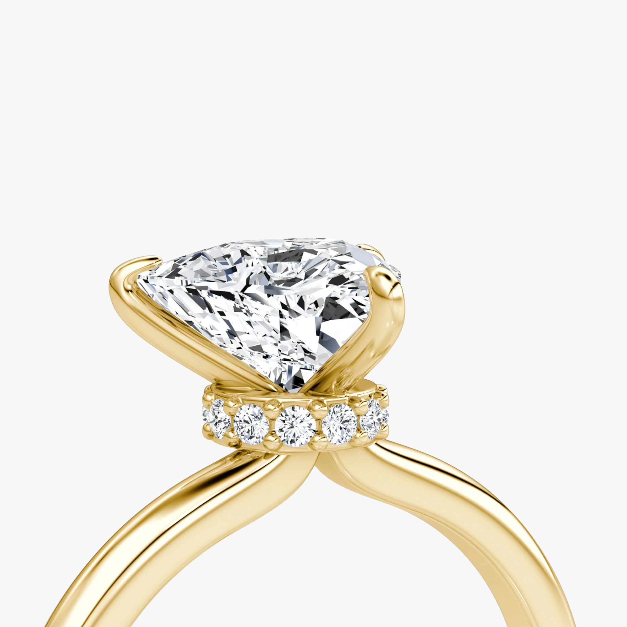 The Veiled Halo | Trillion | 18k | Yellow Gold | bandAccent: Plain | diamondOrientation: vertical | caratWeight: other