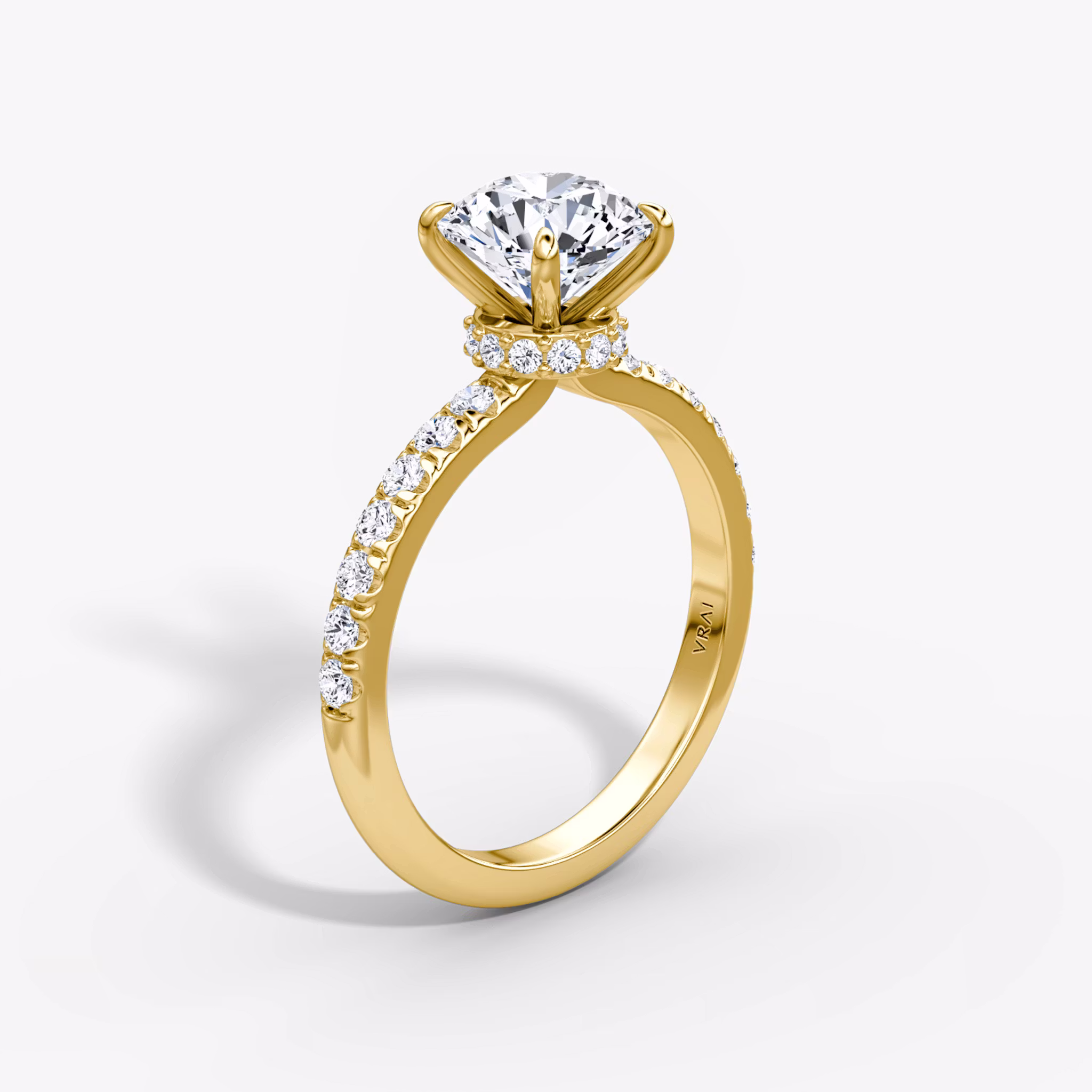 The Veiled Halo Round Brilliant | Yellow Gold