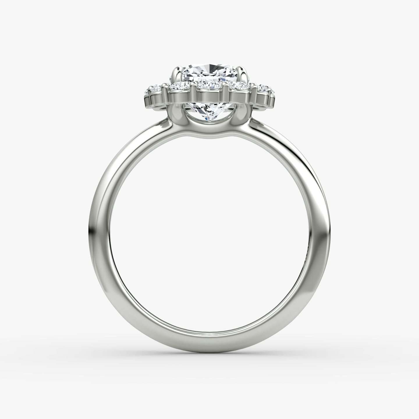 Signature Floral Halo | Cushion | Platin | bandAccent: Ohne Pavé-Besatz | diamondOrientation: vertical | caratWeight: other