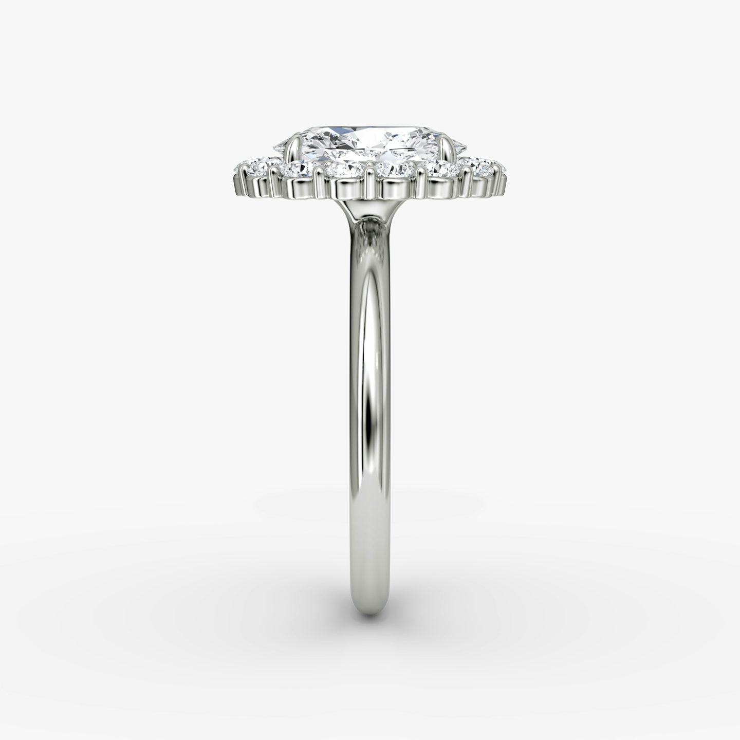 The Signature Floral Halo | Oval | 18k | White Gold | bandAccent: Plain | diamondOrientation: vertical | caratWeight: other