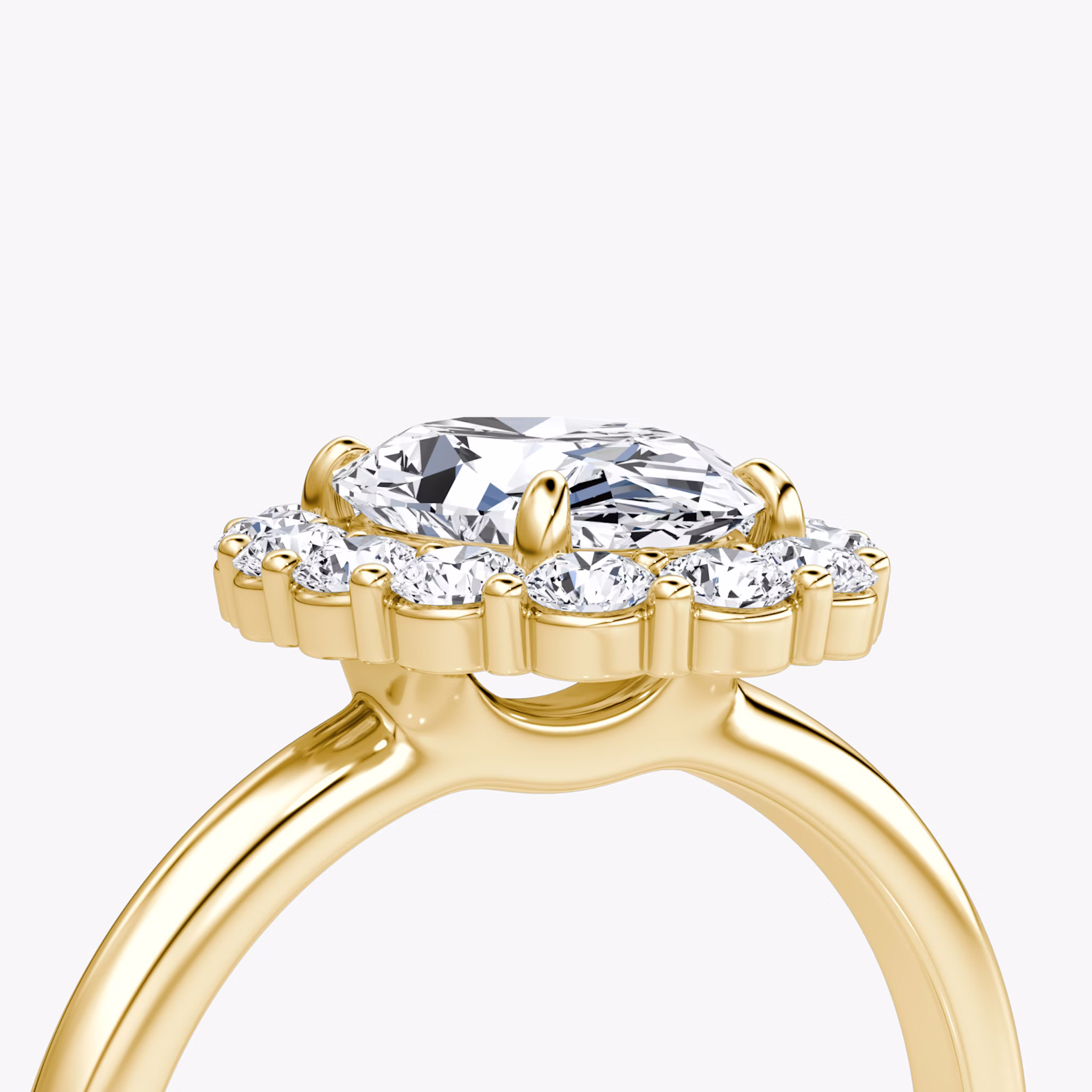 Signature Floral Halo | Oval | 18k | Gelbgold | bandAccent: Ohne Pavé-Besatz | diamondOrientation: vertical | caratWeight: other