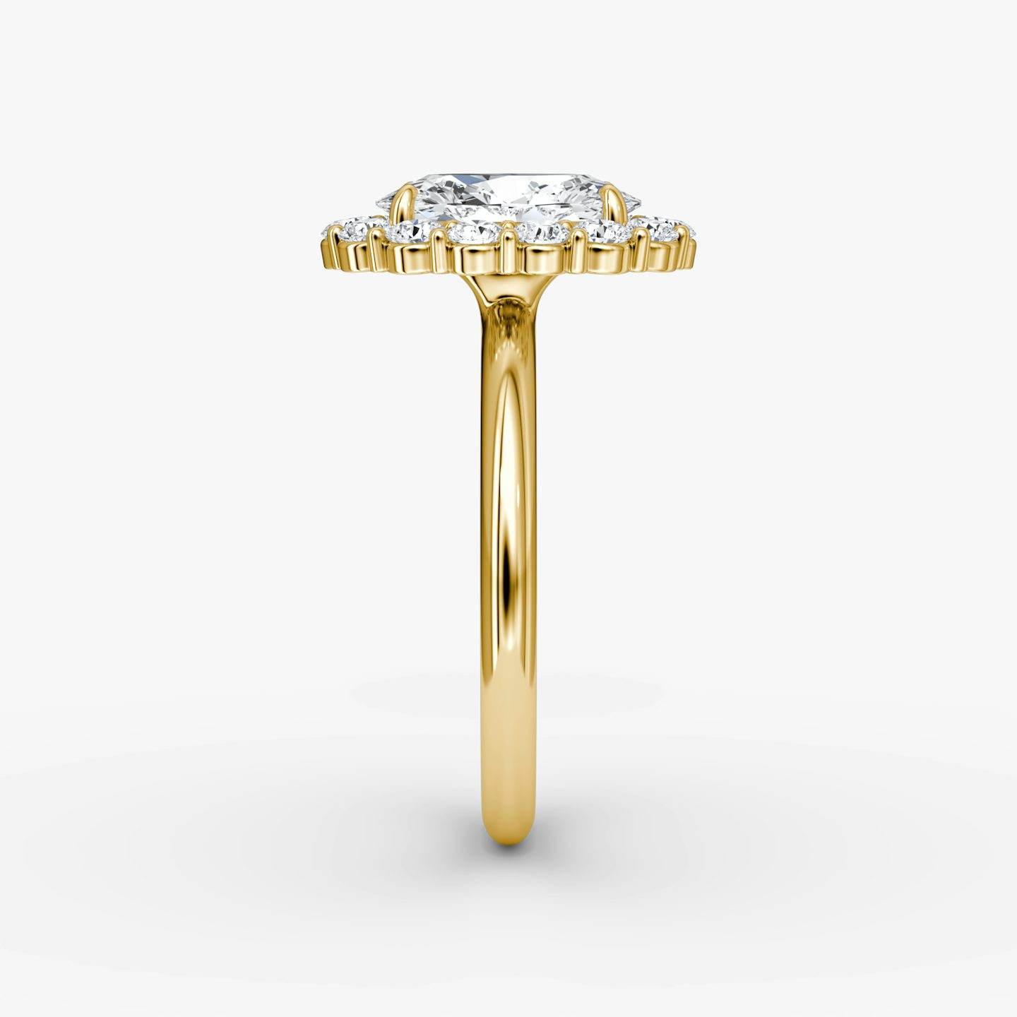 The Signature Floral Halo | Oval | 18k | Yellow Gold | bandAccent: Plain | diamondOrientation: vertical | caratWeight: other