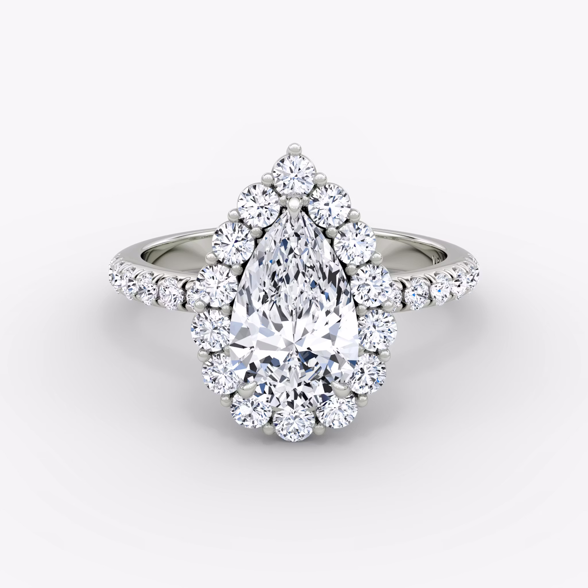 The Signature Floral Halo Pear | Platinum