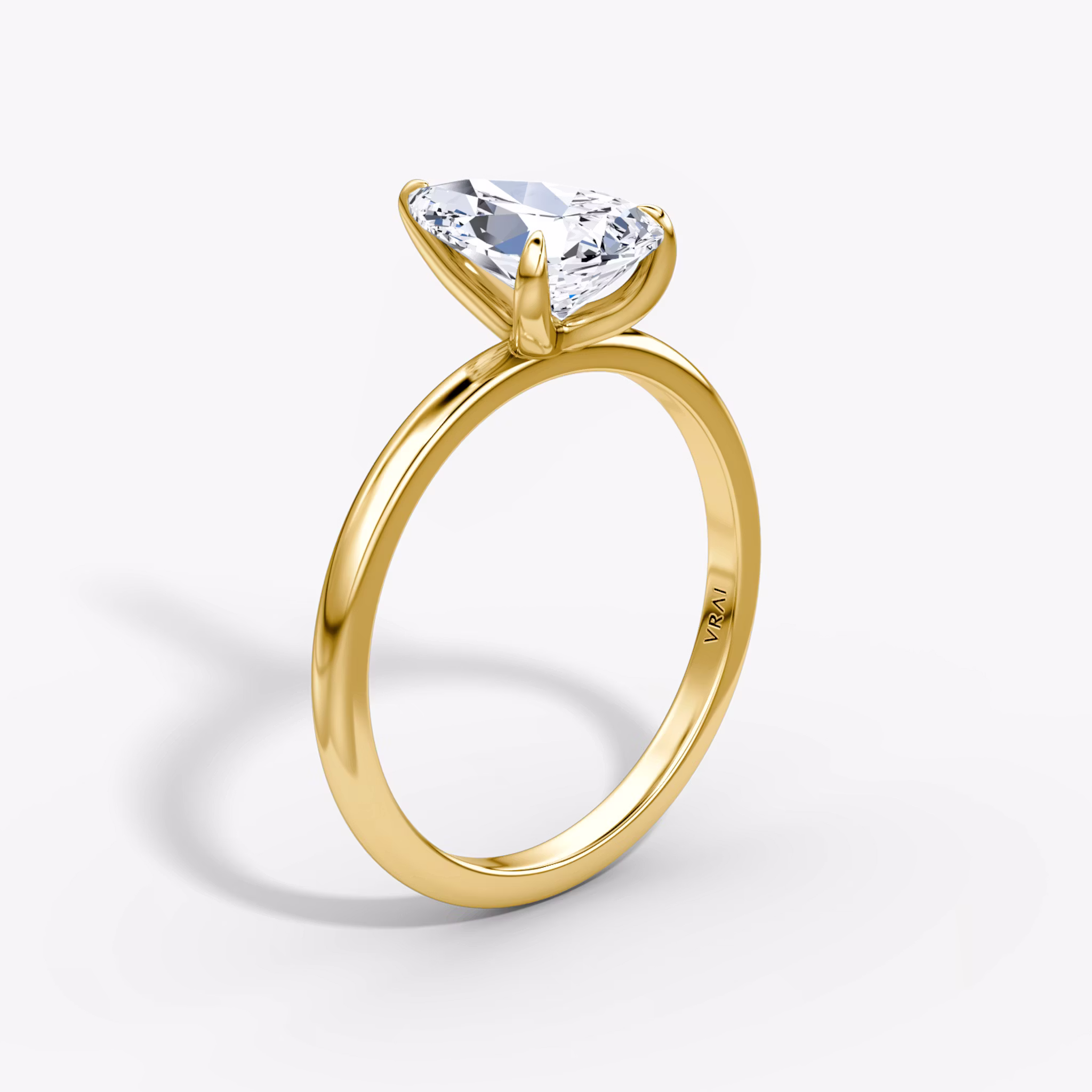 The Classic Pear | Yellow Gold