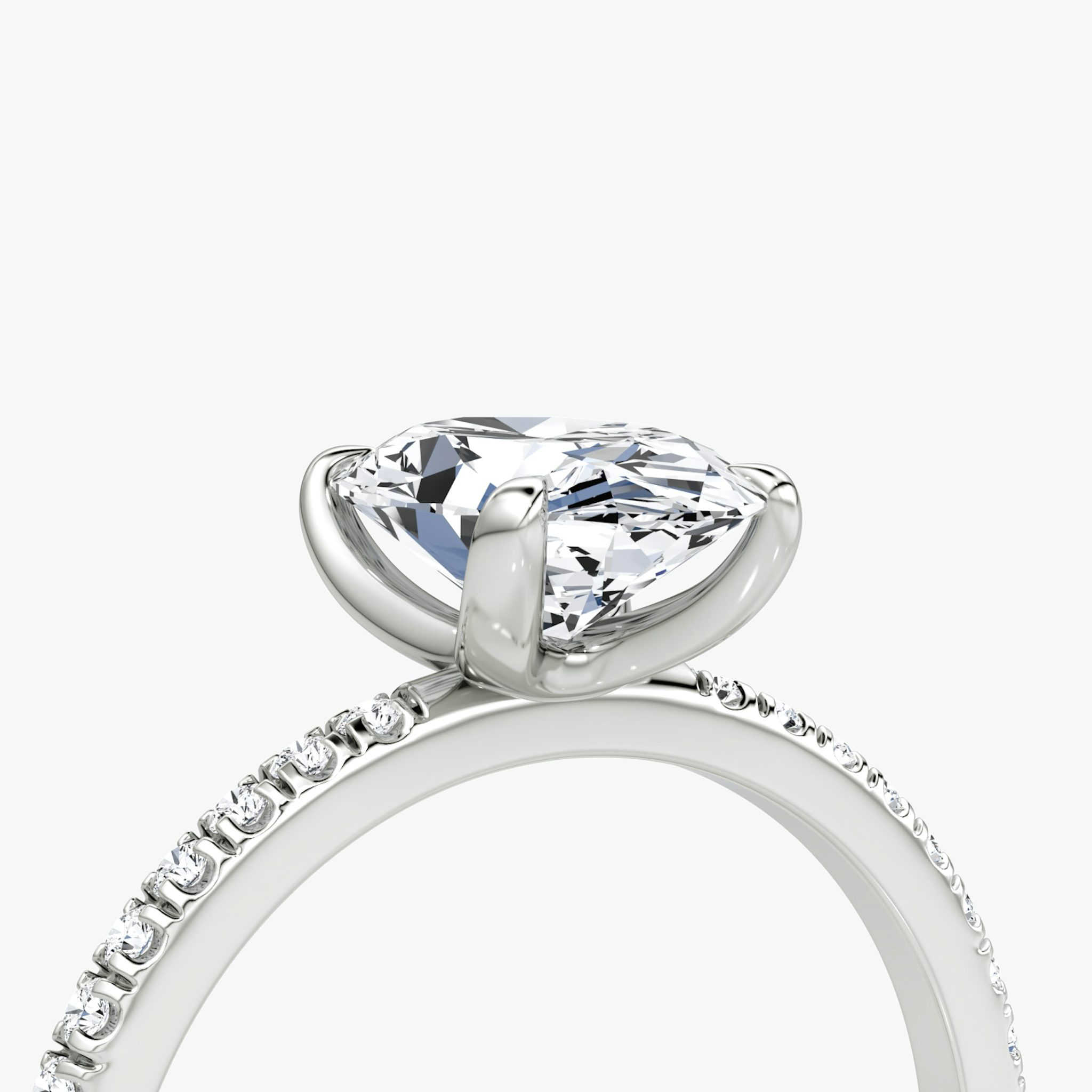 The Classic | Oval | 18k | White Gold | bandAccent: Pavé | bandWidth: standard | diamondOrientation: vertical | caratWeight: other