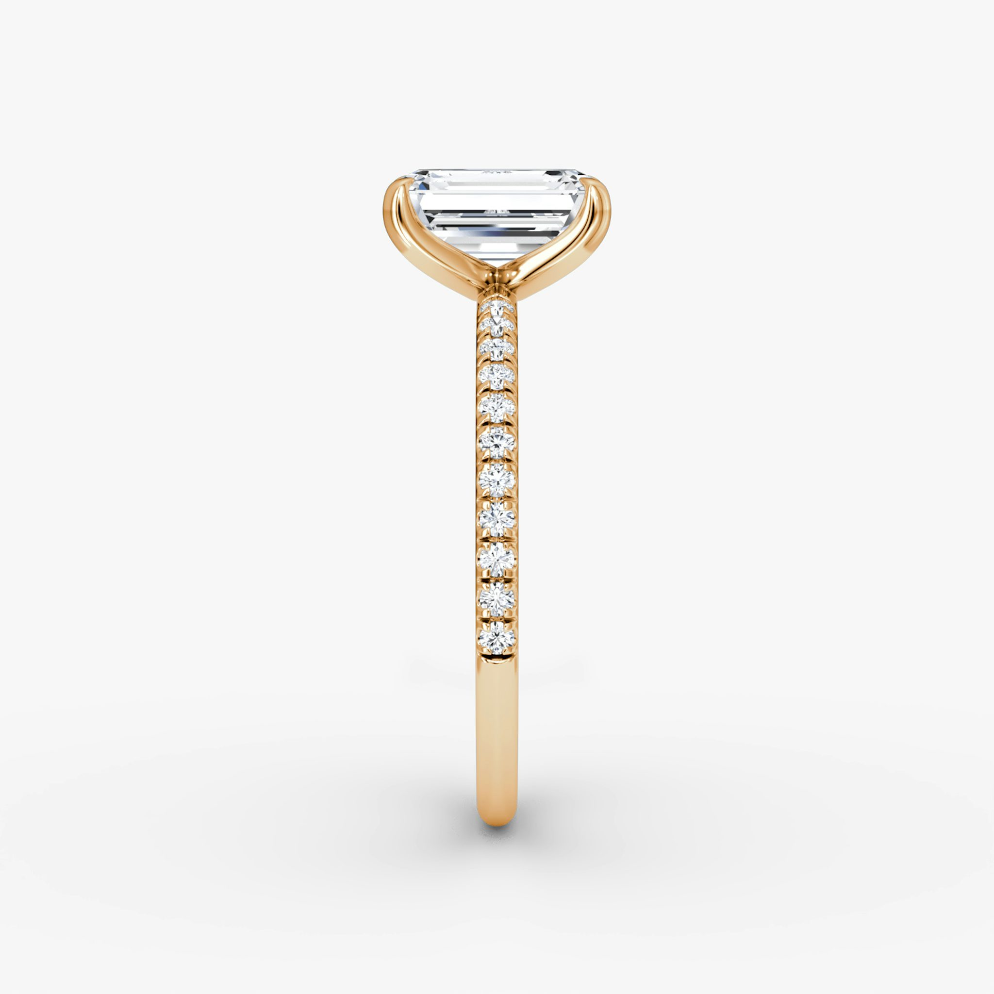 Classic | Emerald | 14k | Roségold | bandAccent: Mit Pavé-Besatz | bandWidth: standard | diamondOrientation: vertical | caratWeight: other