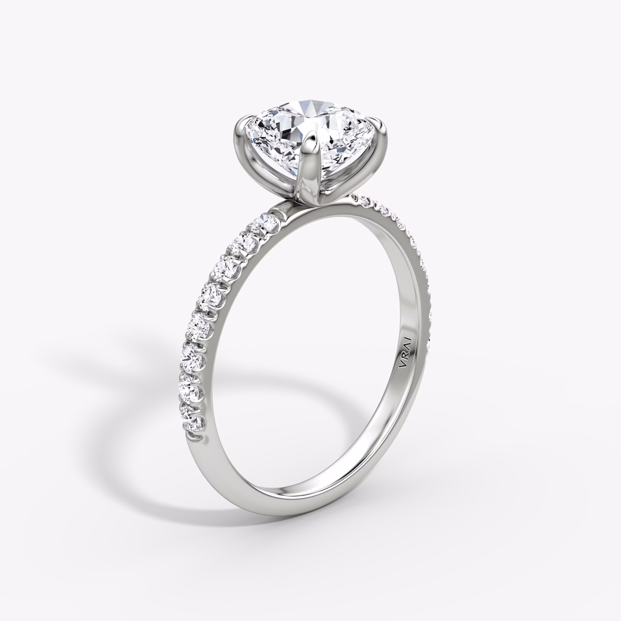 The Classic | Cushion | 18k | White Gold | bandAccent: Pavé | bandWidth: large | diamondOrientation: vertical | caratWeight: other