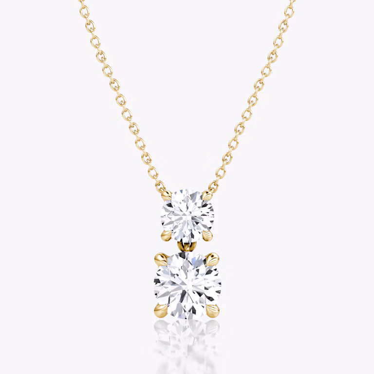 Abgebildet mit oben: 1,0 ct | unten: 2,0 ct